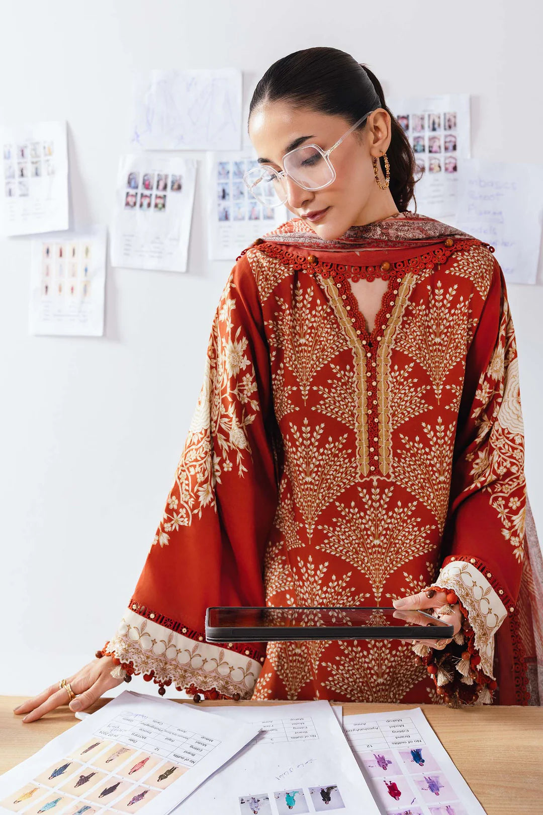 MB-CUS25-1108B | M Basic By Maria B Winter Unstitched Collection 2025