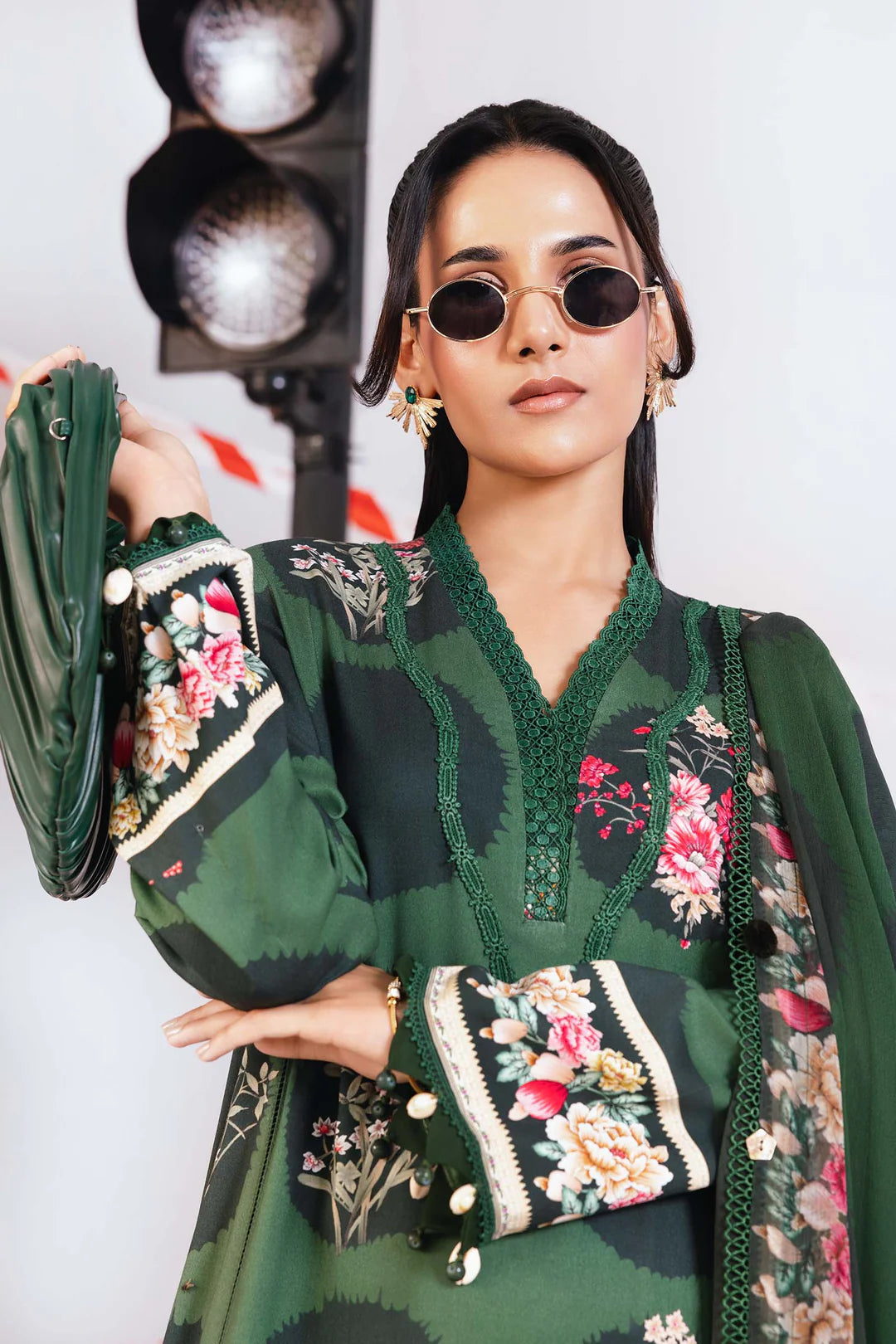 MB-CUS25-1107A | M Basic By Maria B Winter Unstitched Collection 2025