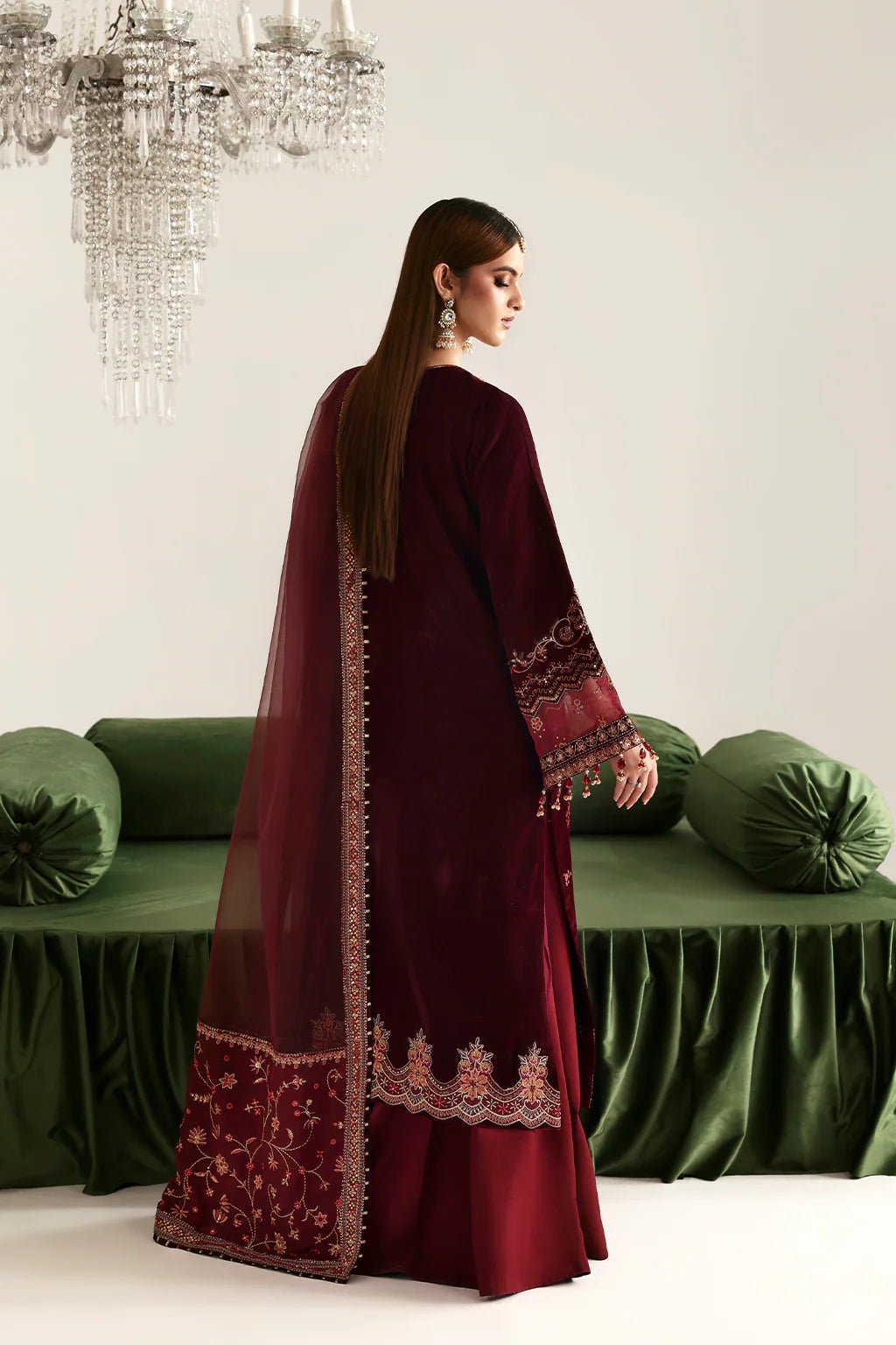 NADIRA | EMAAN ADEEL ZARPOSH VELVET COLLECTION 2025