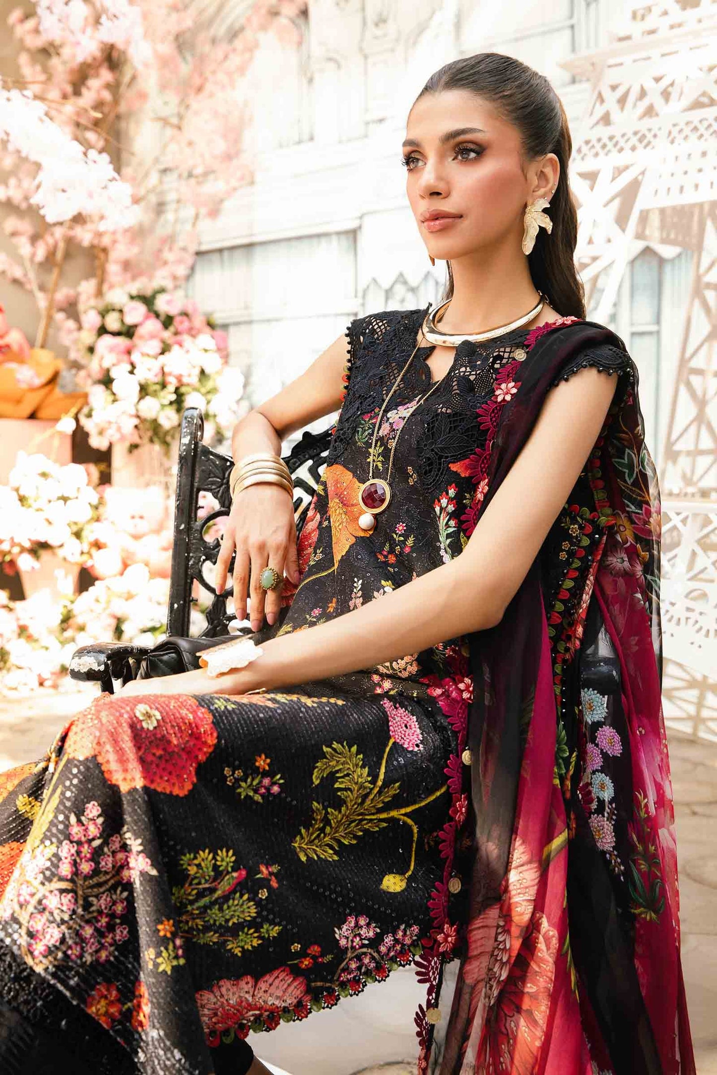MPT-2607-B | Maria B | Mprints Summer Lawn 2025