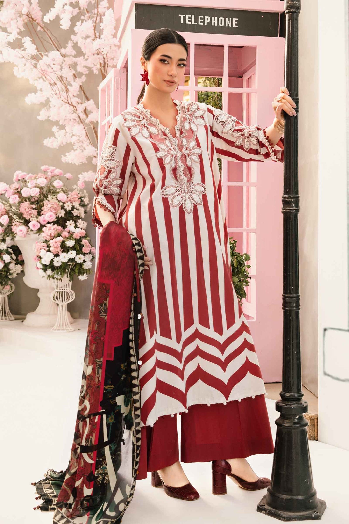 MPT-2609-A | Maria B | Mprints Summer Lawn 2025