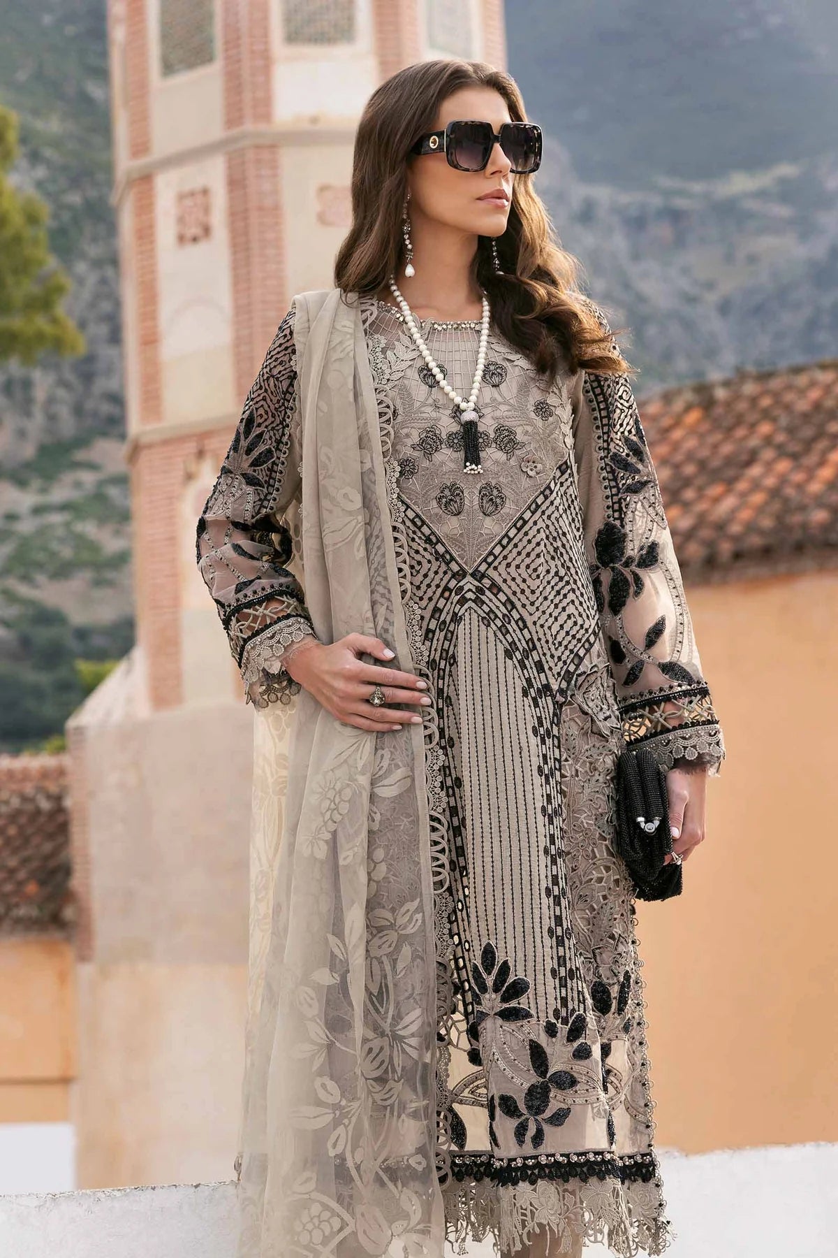 D-2510-B | Maria B | Luxury Lawn 2025