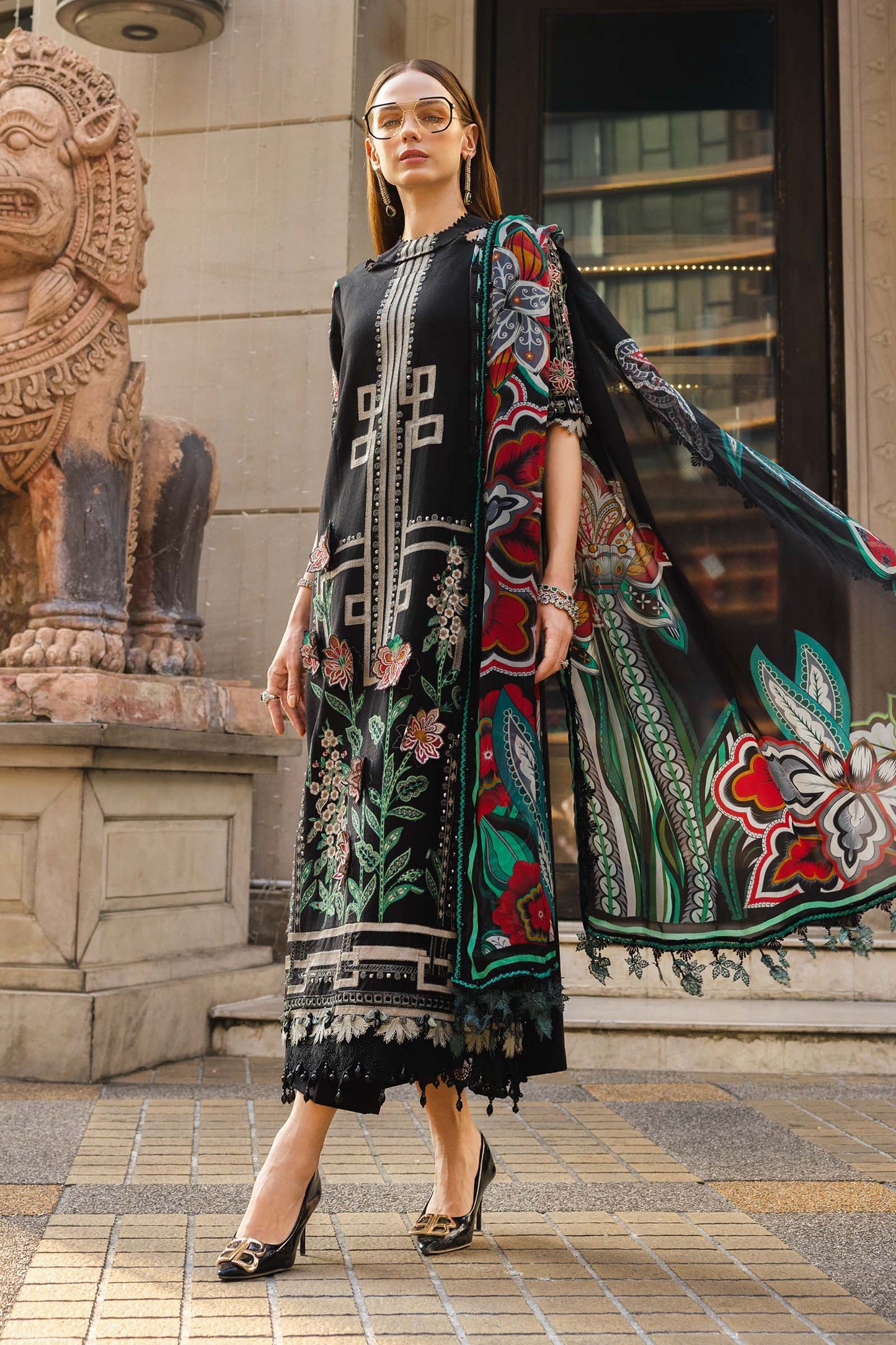 EL-26-11 | Maria B | Eid Luxury Lawn Collection 2026