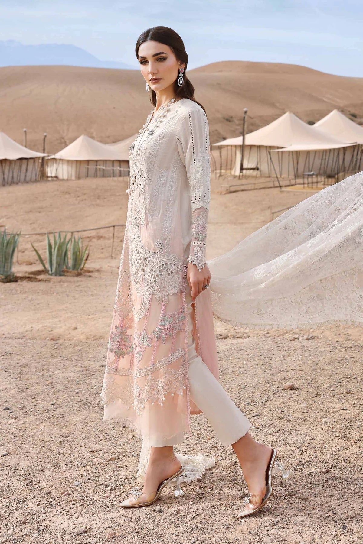 D-2515-A | Maria B | Luxury Lawn 2025