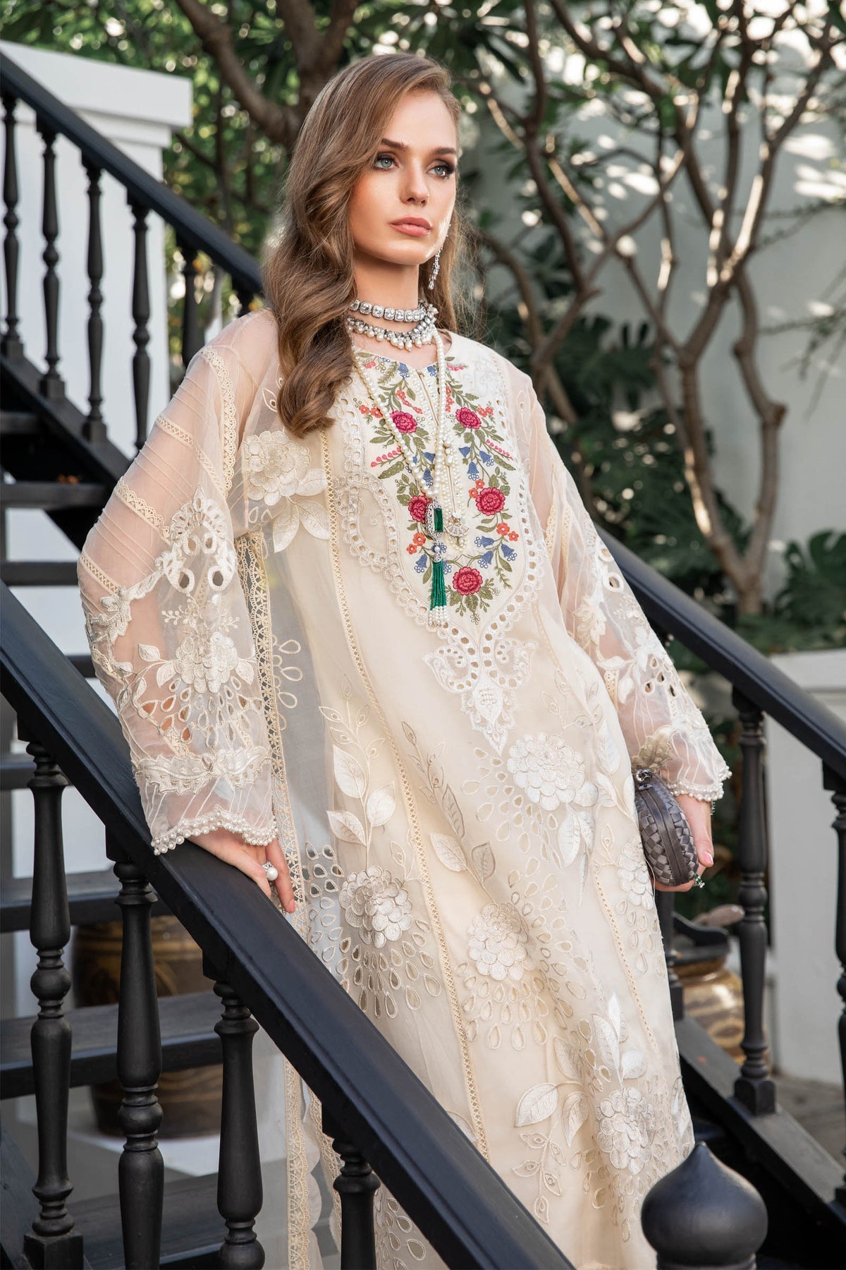 D1 | Maria B | Eid Lawn Collection 2023