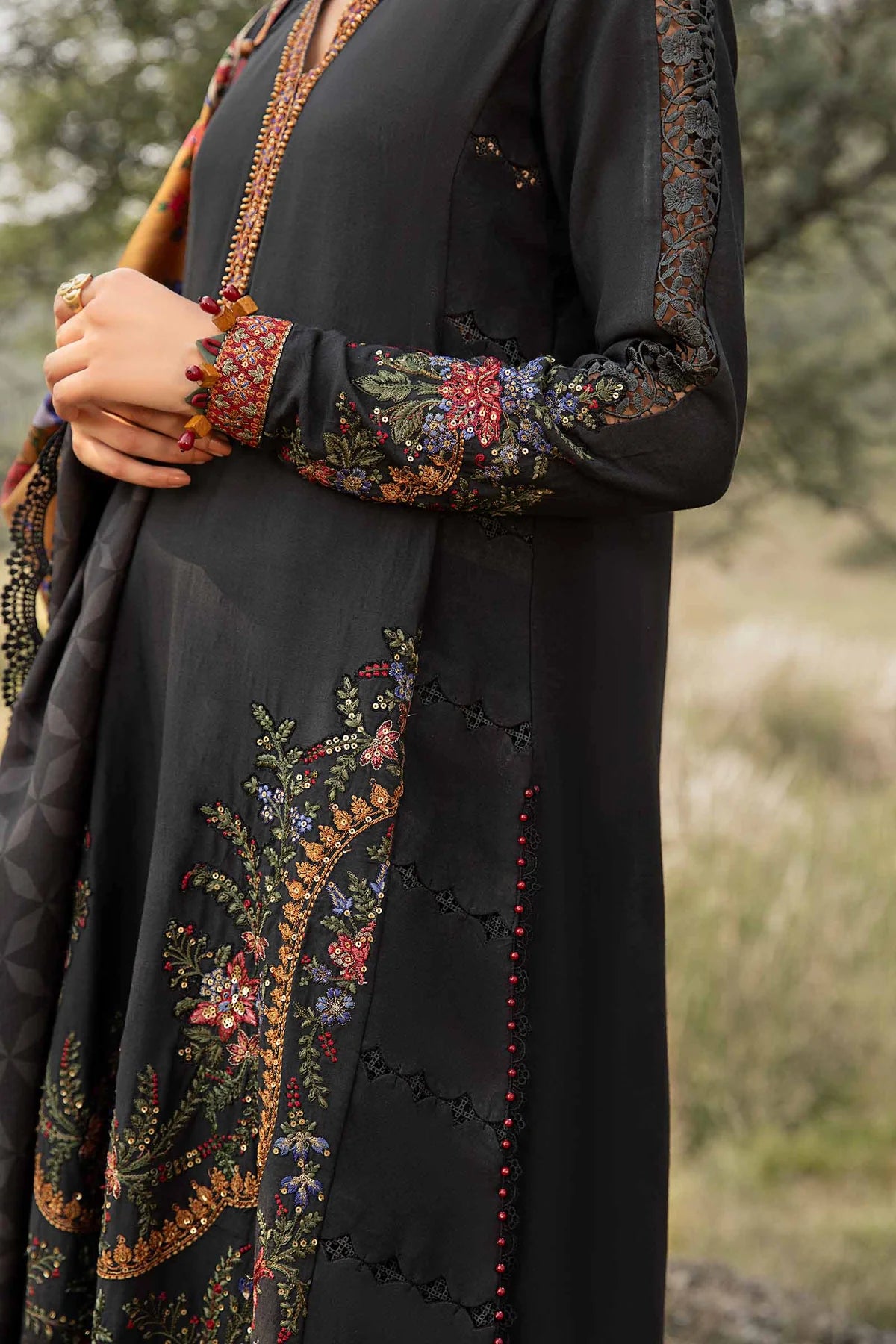 MPT-2402-B | Maria B | Mprints Winter Edition 2024
