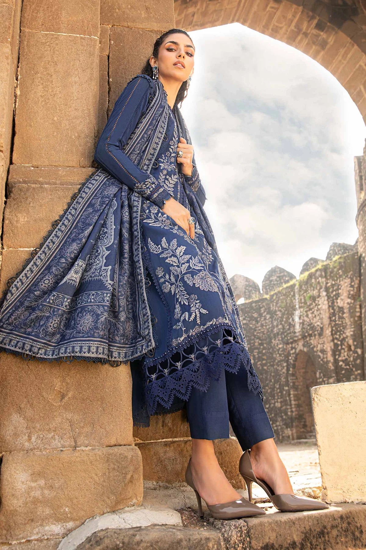 MPT-2404-B | Maria B | Mprints Winter Edition 2024