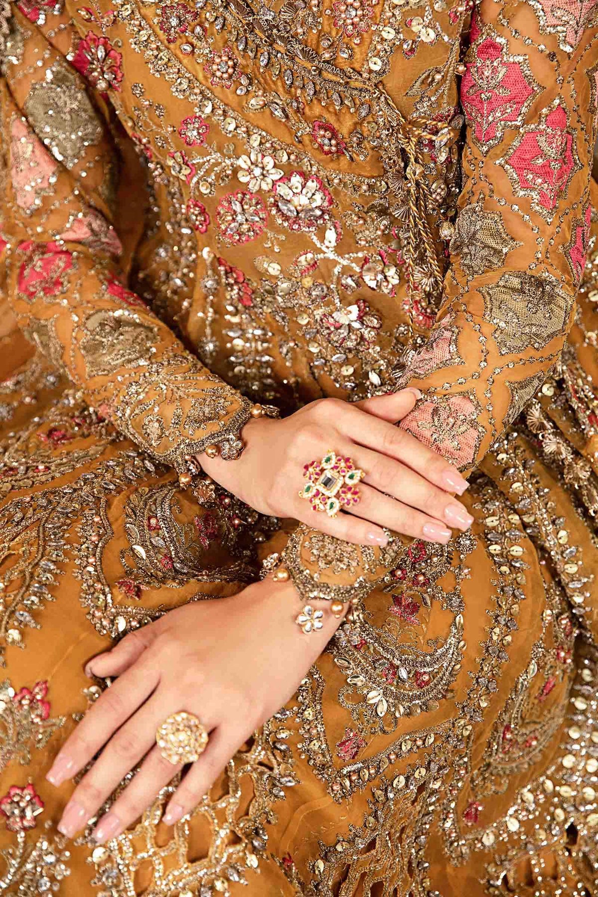 BD-2907 | Maria B | Mbroidered Wedding Collection 2025 Ayat B Wardrobe BD-2907 | Maria B | Mbroidered Wedding Collection 2025 Ayat B Wardrobe