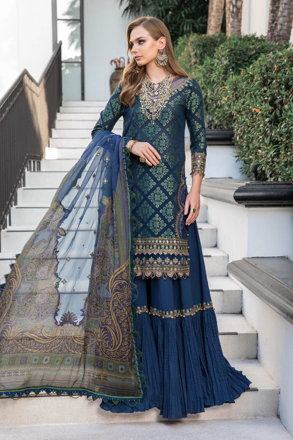 D8 | Maria B | Eid Lawn Collection 2023