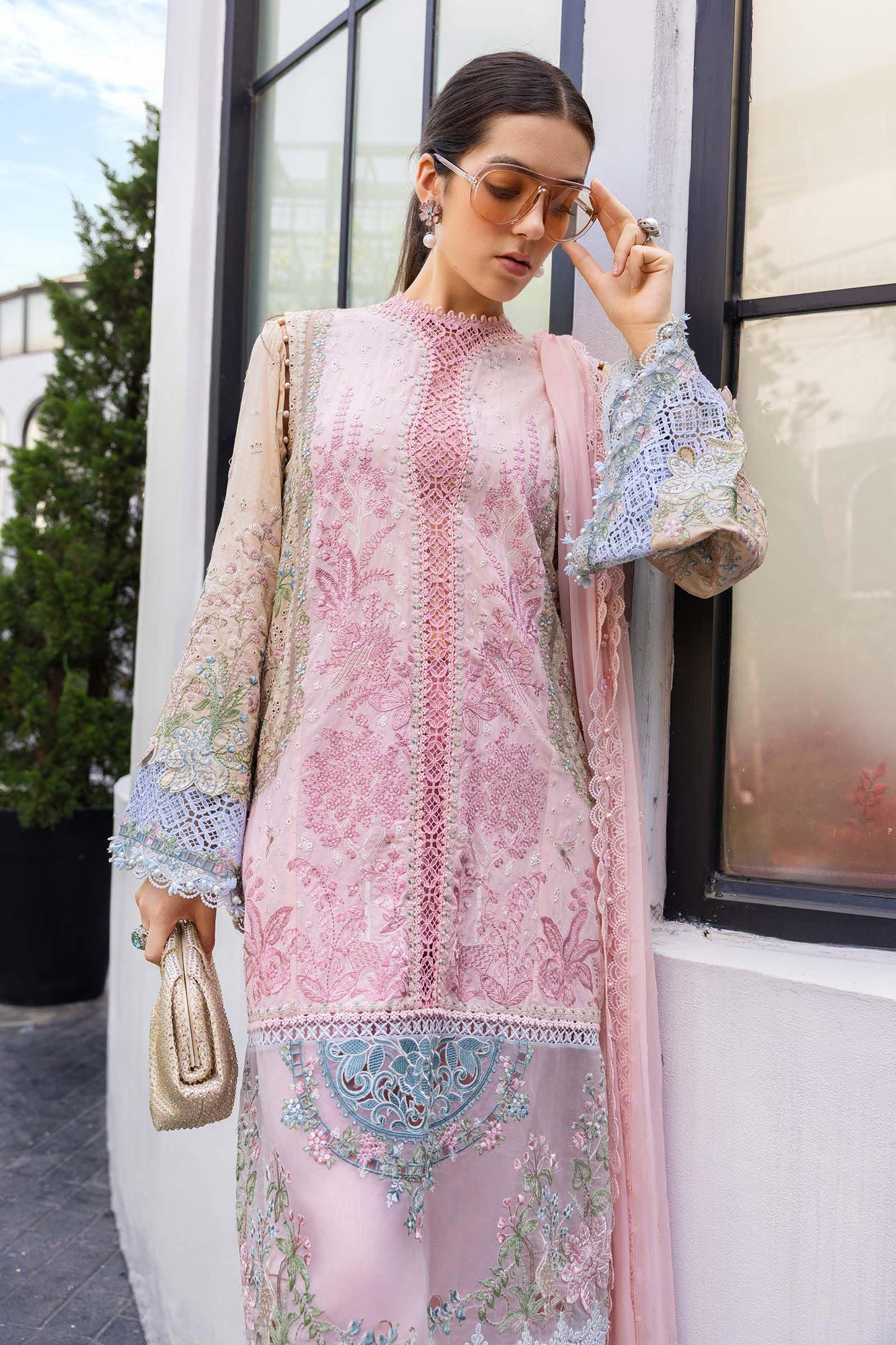 EL-26-09 | Maria B | Eid Luxury Lawn Collection 2026