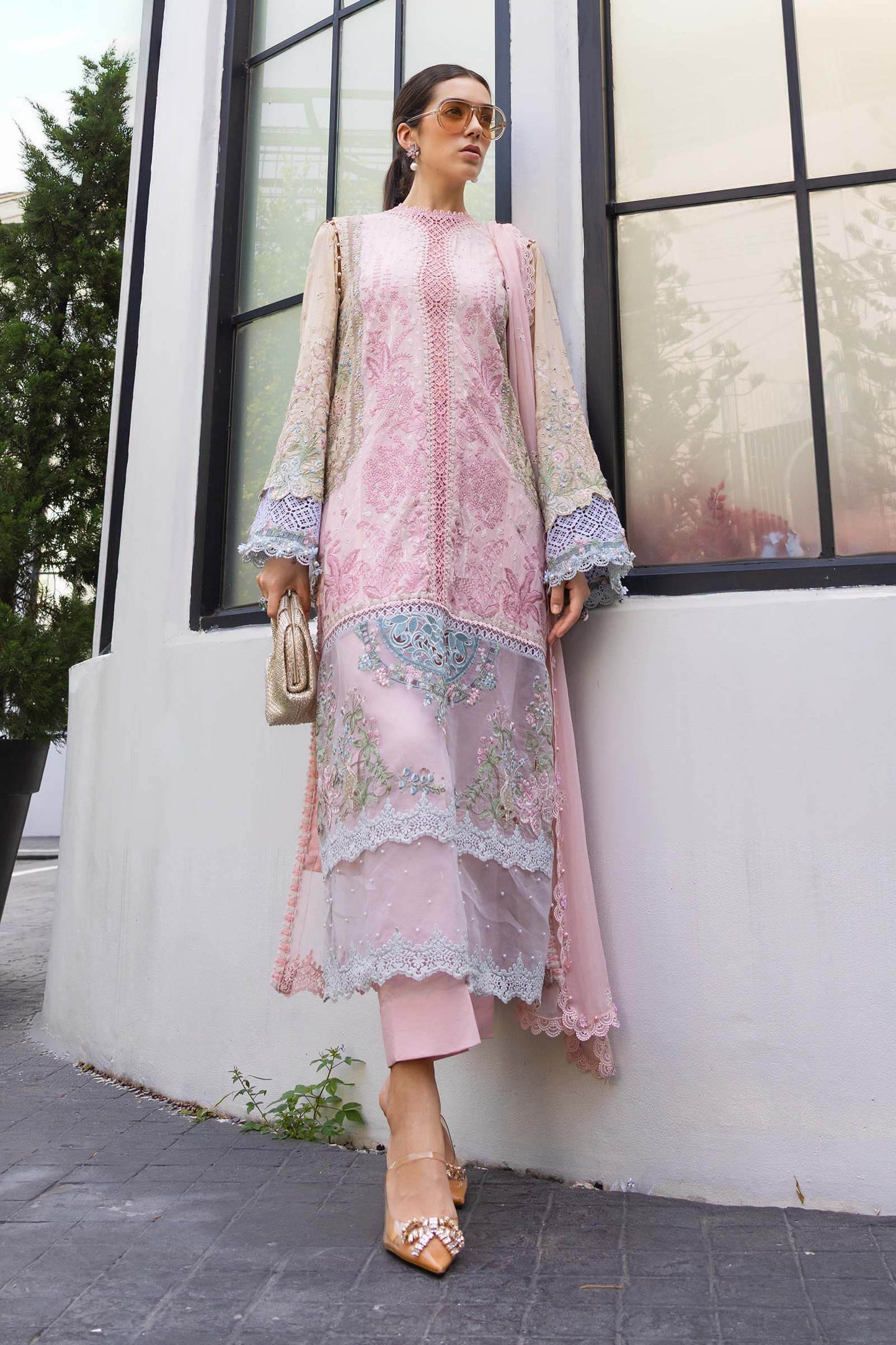 EL-26-09 | Maria B | Eid Luxury Lawn Collection 2026
