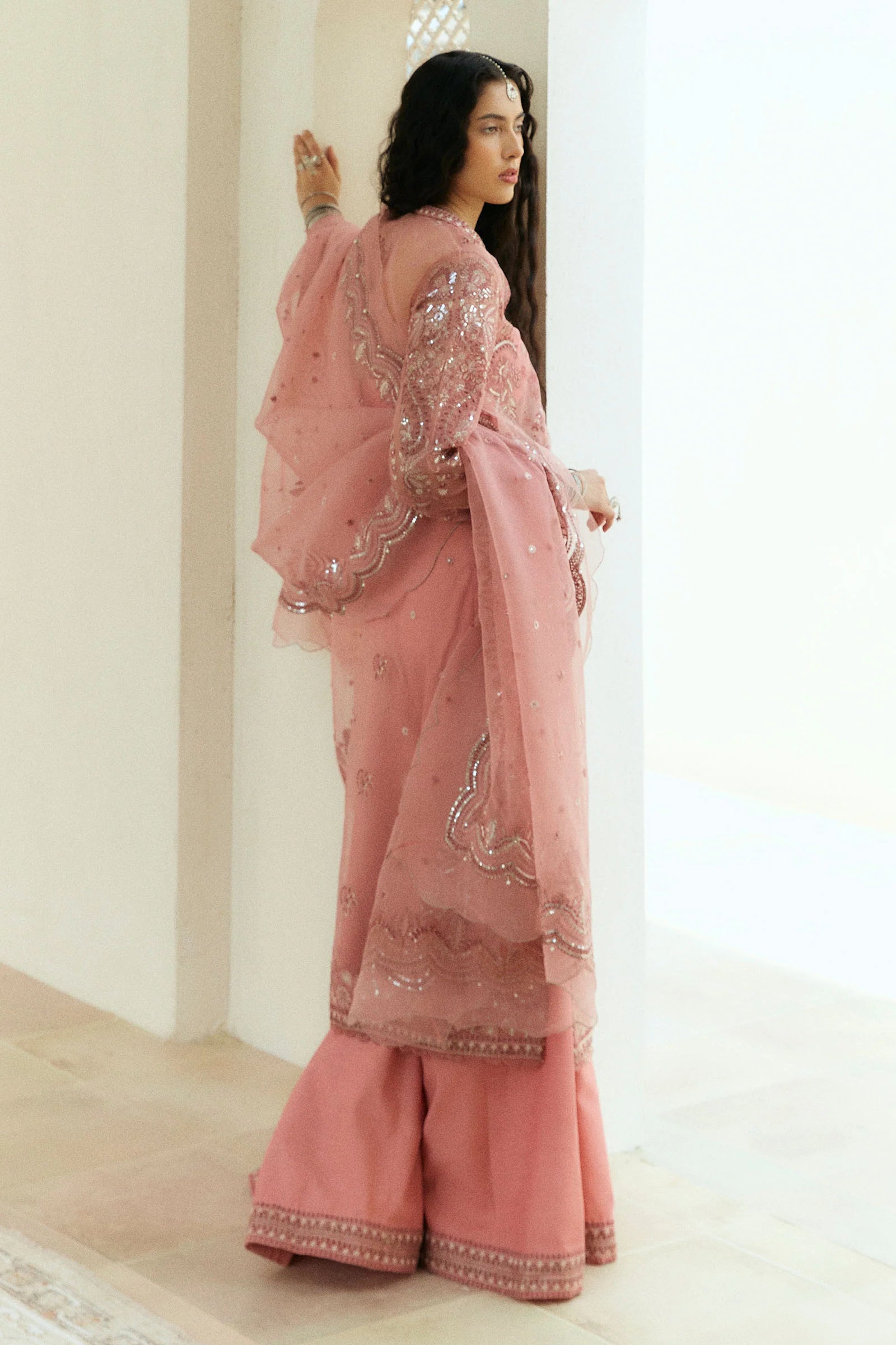 BISOU-D4 | Zara Shahjahan | Lovent Wedding Collection 2025