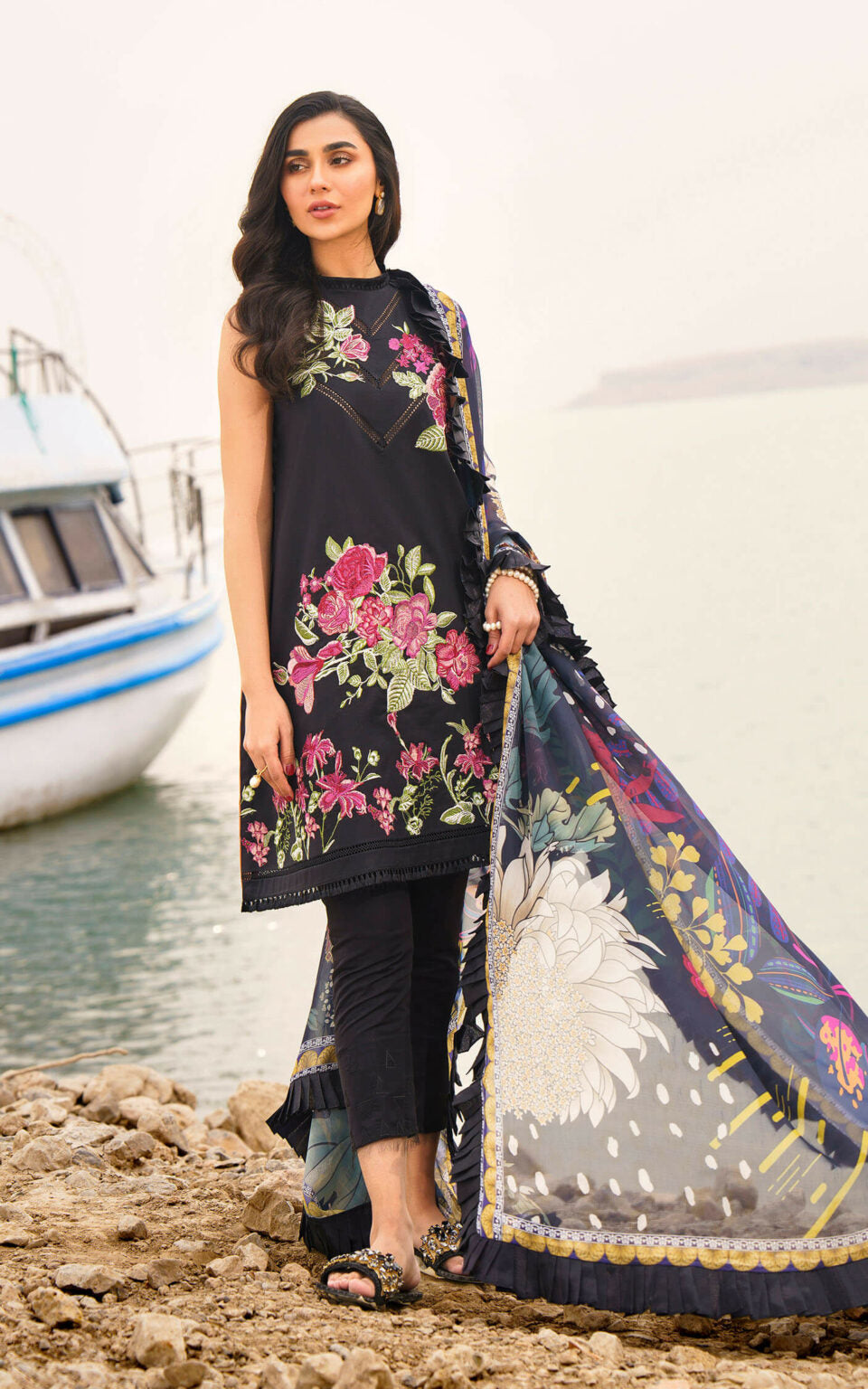 DAPHNE-U141M019 | Asifa & Nabeel | Meraki Summer Lawn Vol 1 2024