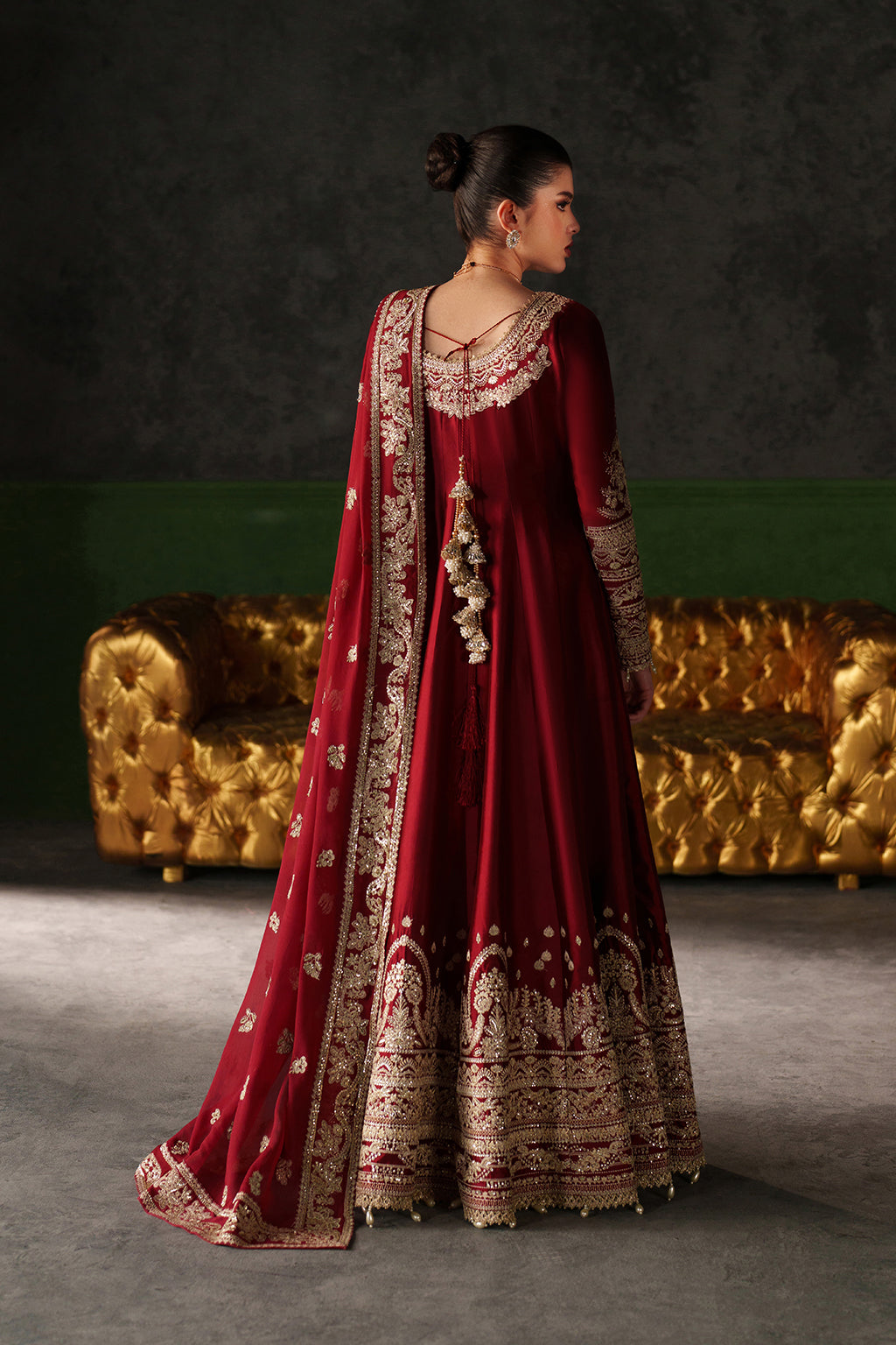 ONYX MUSE | Emaan Adeel | Verve Silk Edit Collection 2026