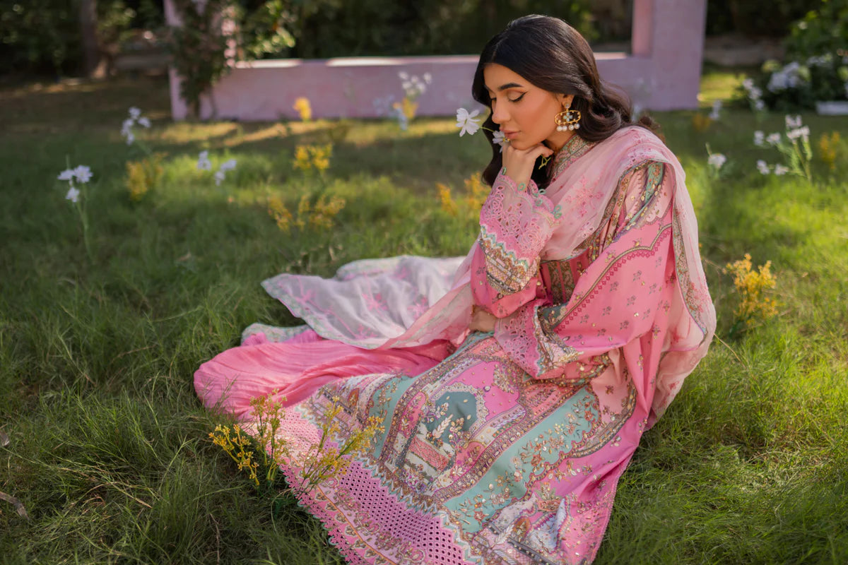 UA-07 TESSA | Qalamkar | Luxe Silk Collection 2024