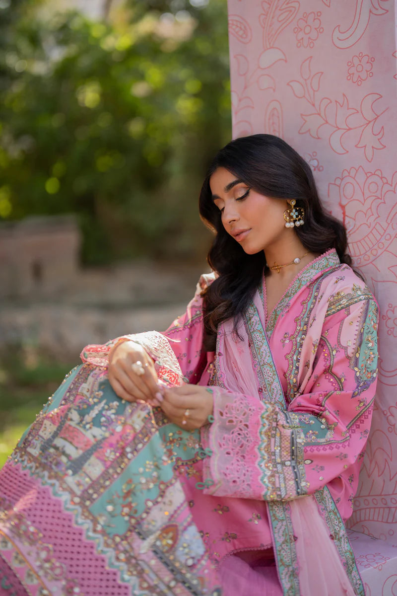 UA-07 TESSA | Qalamkar | Luxe Silk Collection 2024