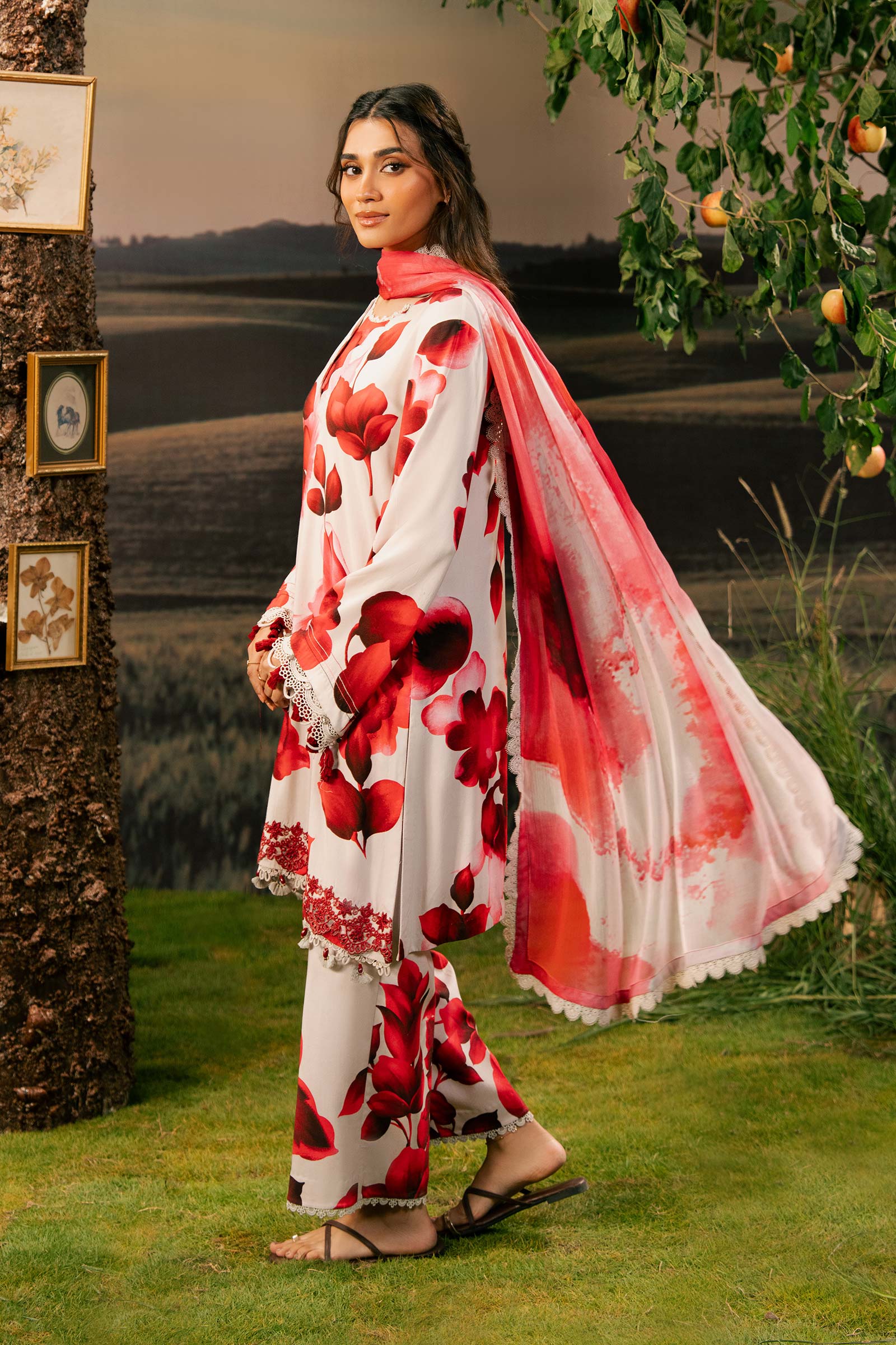 MB-PFUS25-01B | Maria B | Mbasic Fall Collection 2025