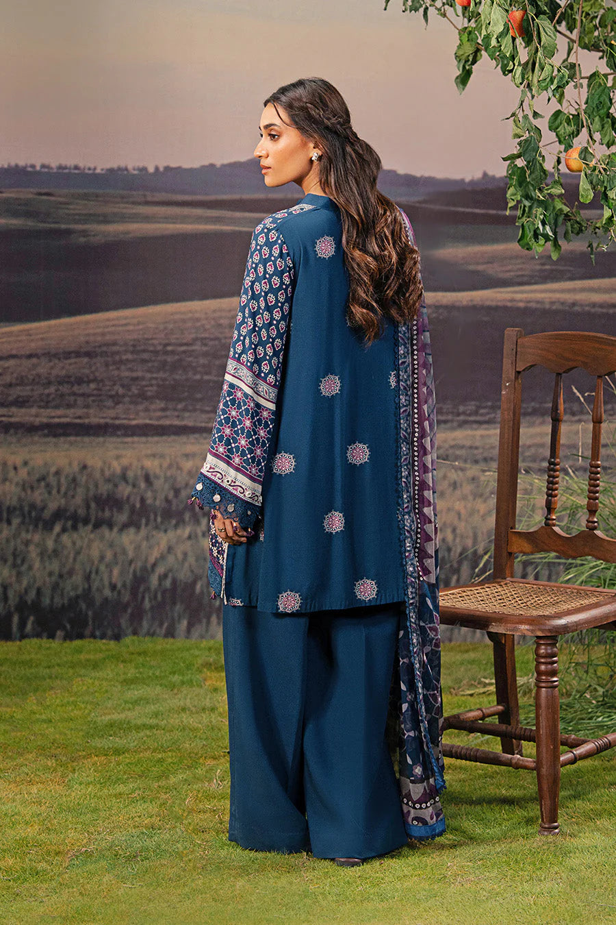 MB-PFUS25-09B | Maria B | Mbasic Fall Collection 2025