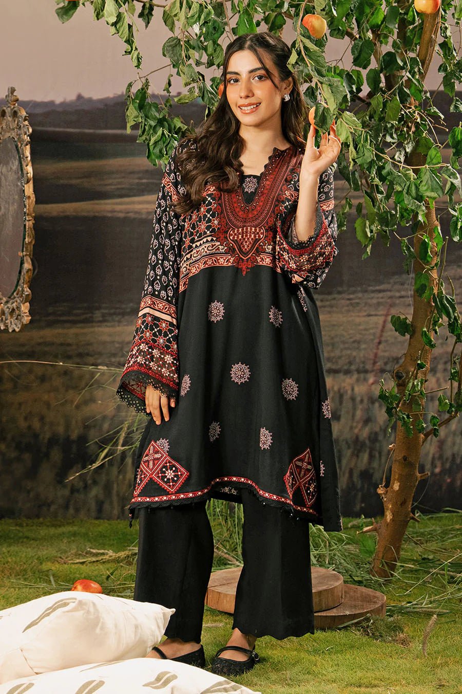 MB-PFUS25-09A | Maria B | Mbasic Fall Collection 2025