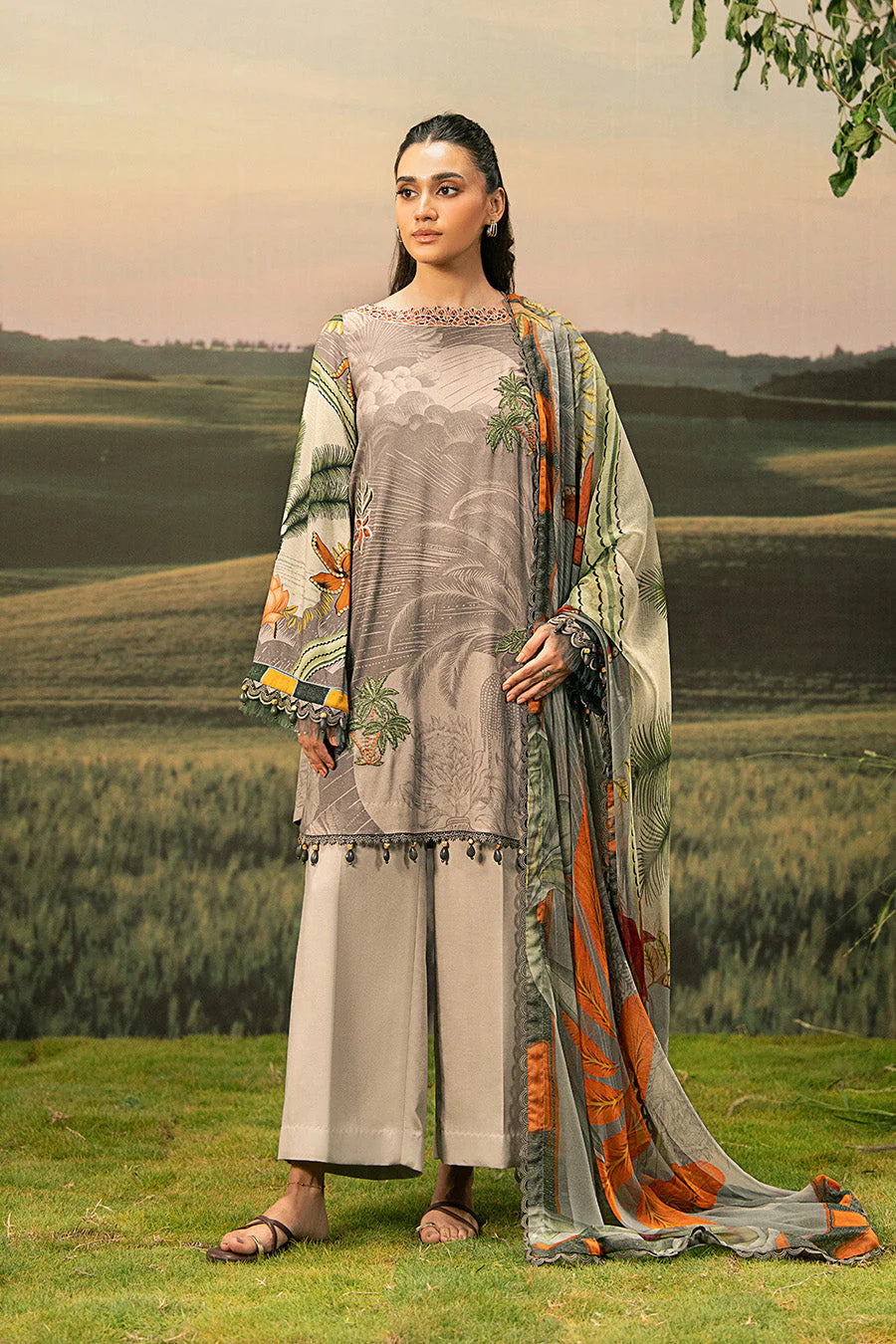 MB-PFUS25-06B | Maria B | Mbasic Fall Collection 2025