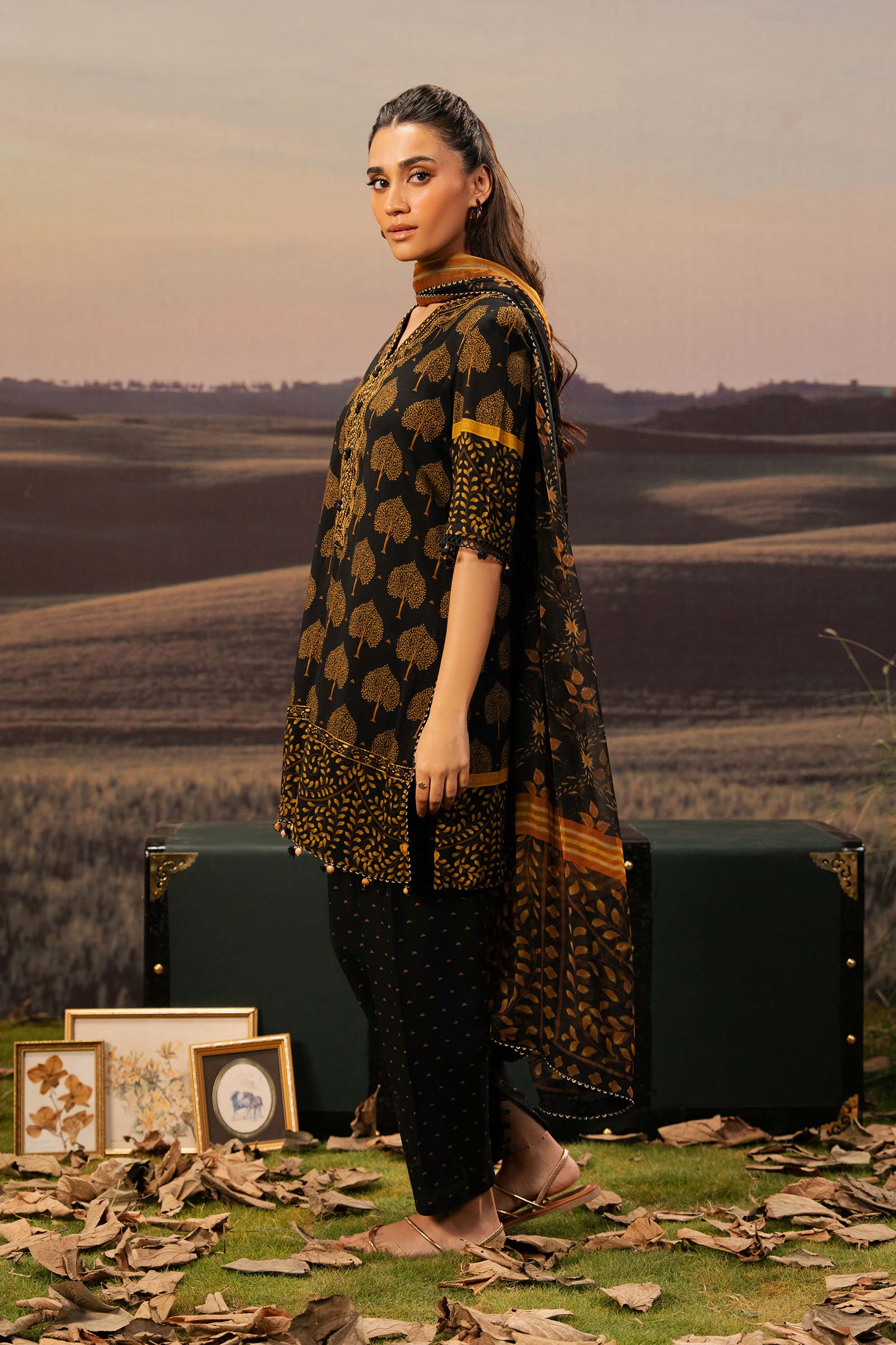 MB-PFUS25-03B | Maria B | Mbasic Fall Collection 2025