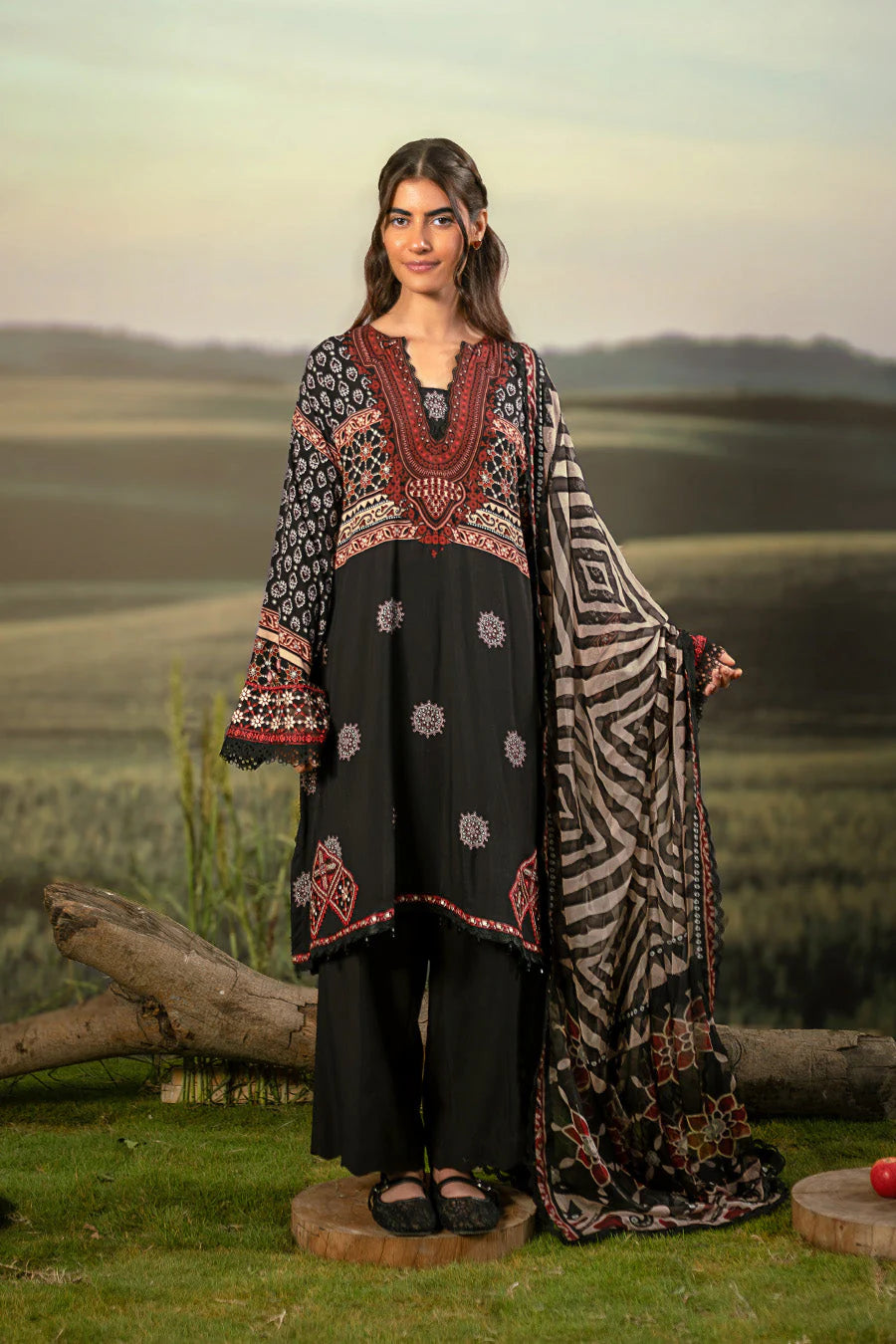 MB-PFUS25-09A | Maria B | Mbasic Fall Collection 2025