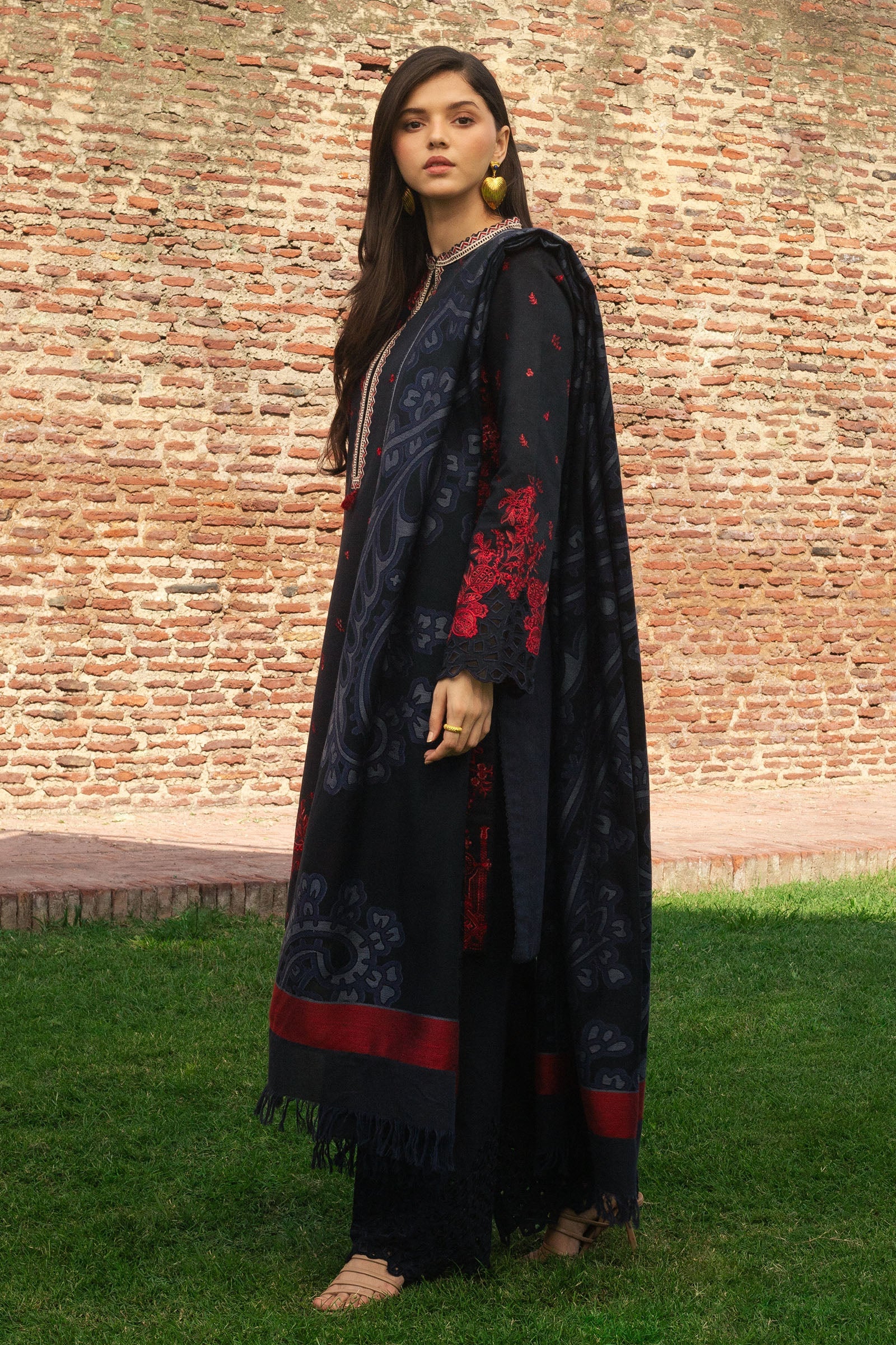 DARYA-D2 | Zara Shahjahan | Winter Collection 2024
