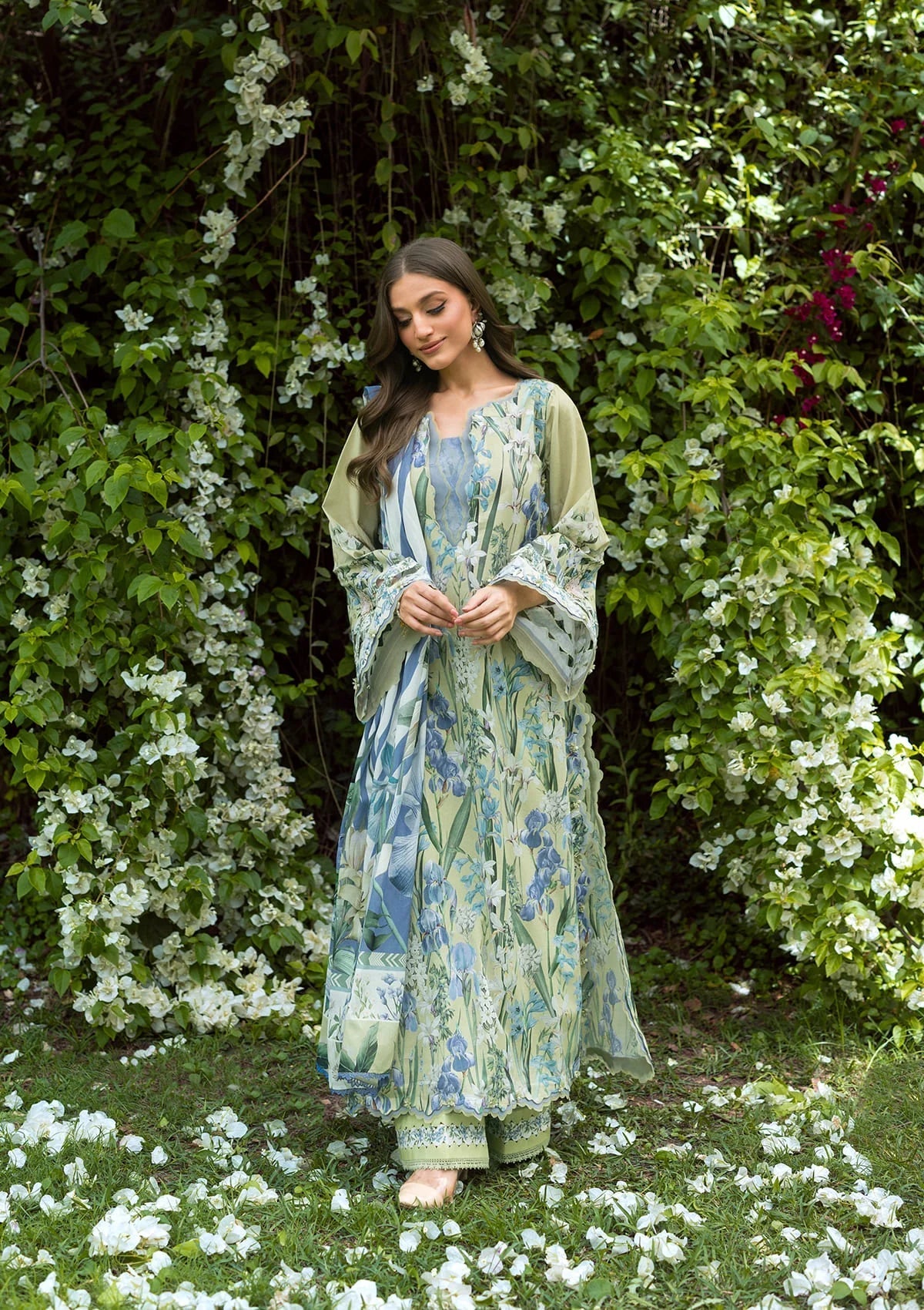 EPB-2A GARDEN AFFAIR | Elaf Premium  | Bridgerton Prints Lawn Collection 2026
