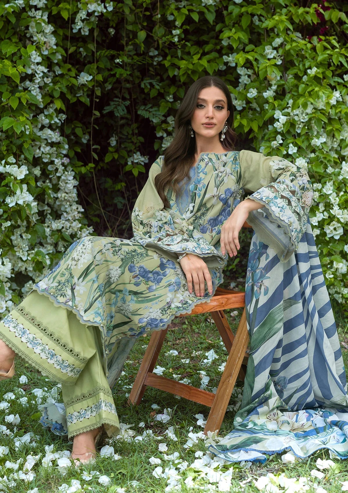 EPB-2A GARDEN AFFAIR | Elaf Premium  | Bridgerton Prints Lawn Collection 2026