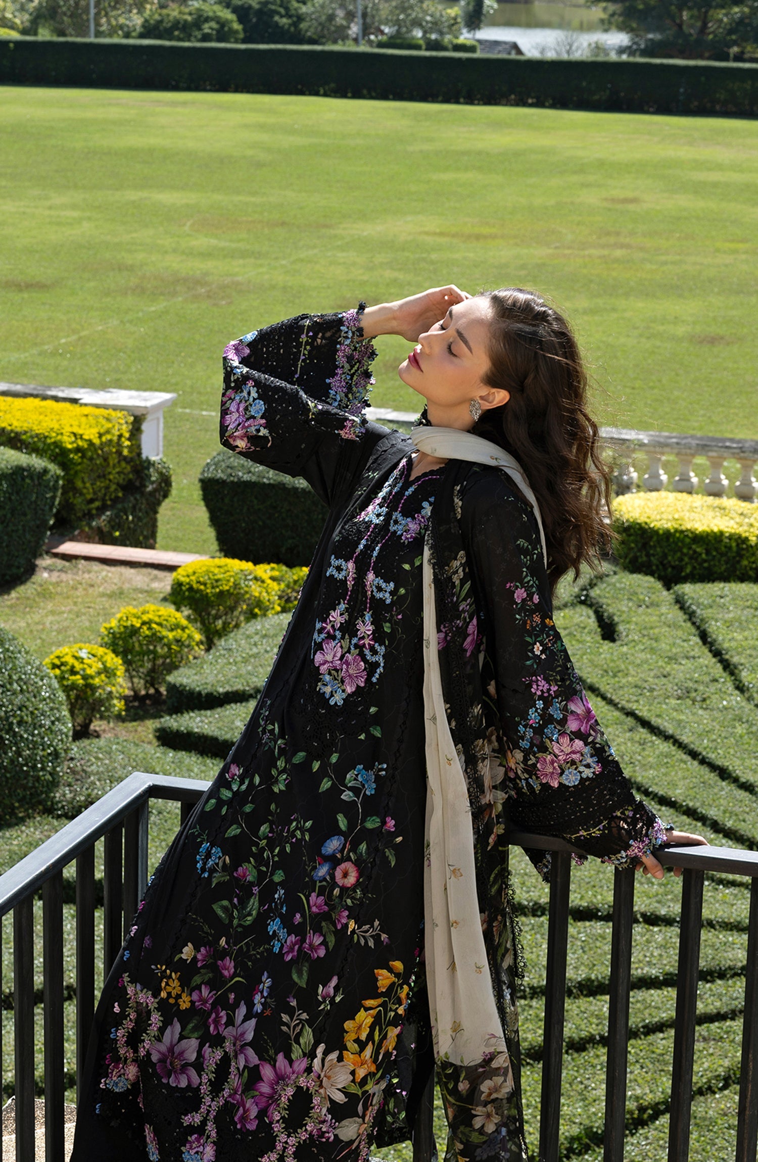 ESA-1B BLACK THRONE | Elaf Premium | Signature Lawn Collection 2026