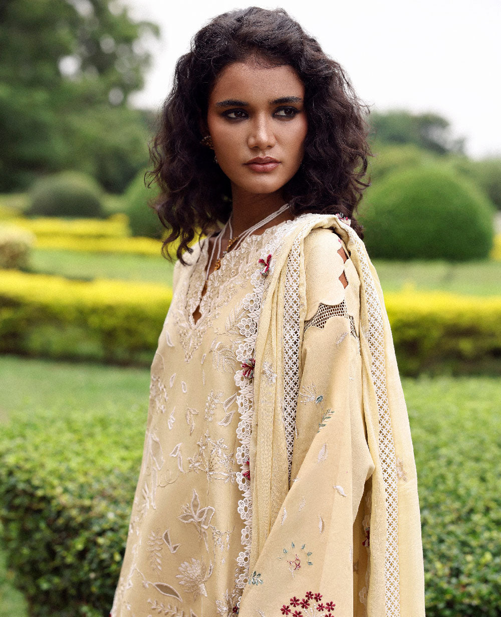 Elaris | Republic Womenswear | Lilas Summer Lawn Collection 2026