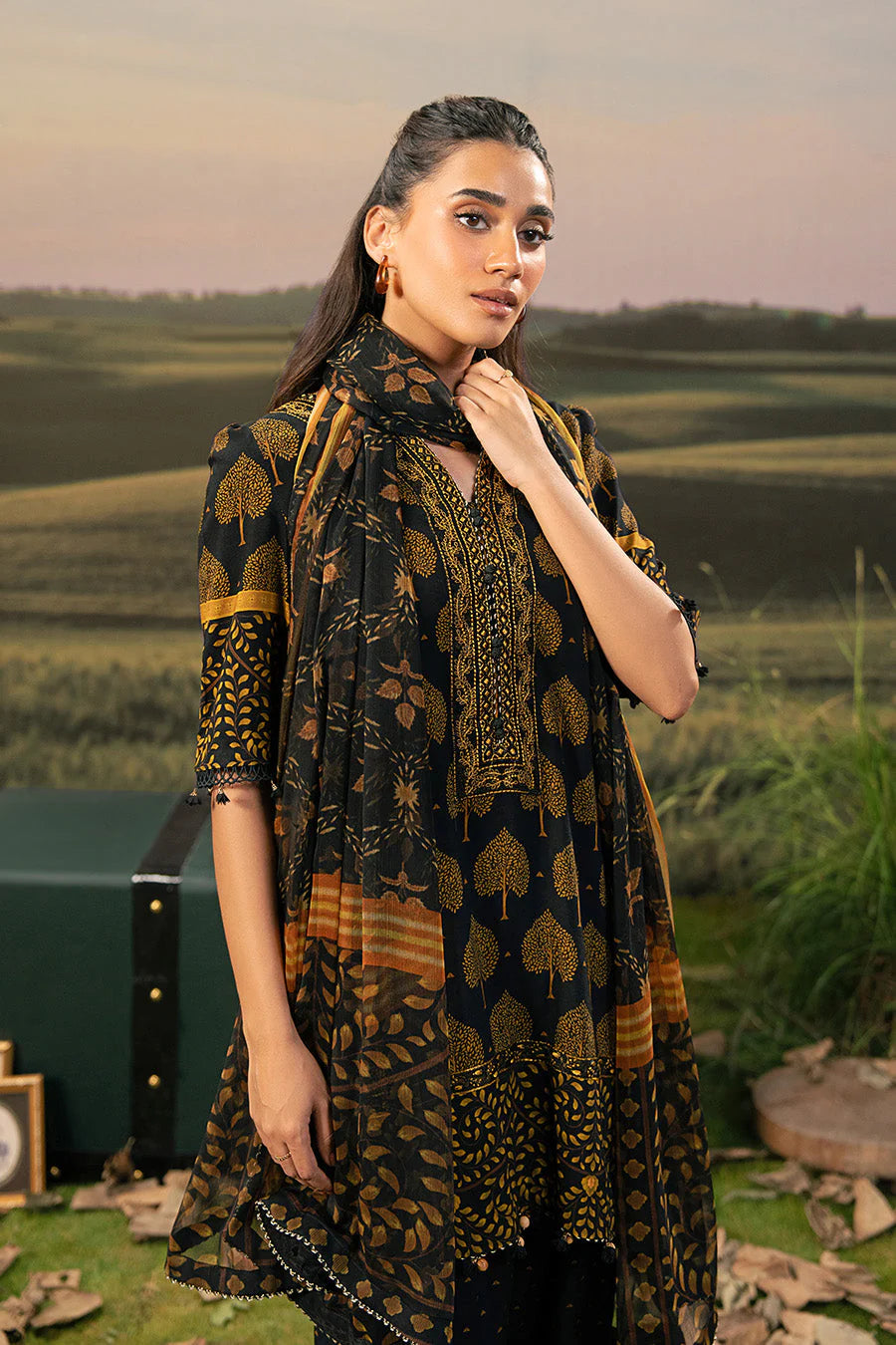 MB-PFUS25-03B | Maria B | Mbasic Fall Collection 2025