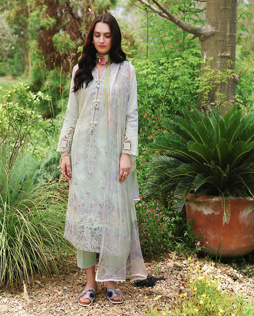 Garden Royale | Mushq | Hemline The Secret Garden Lawn 2026