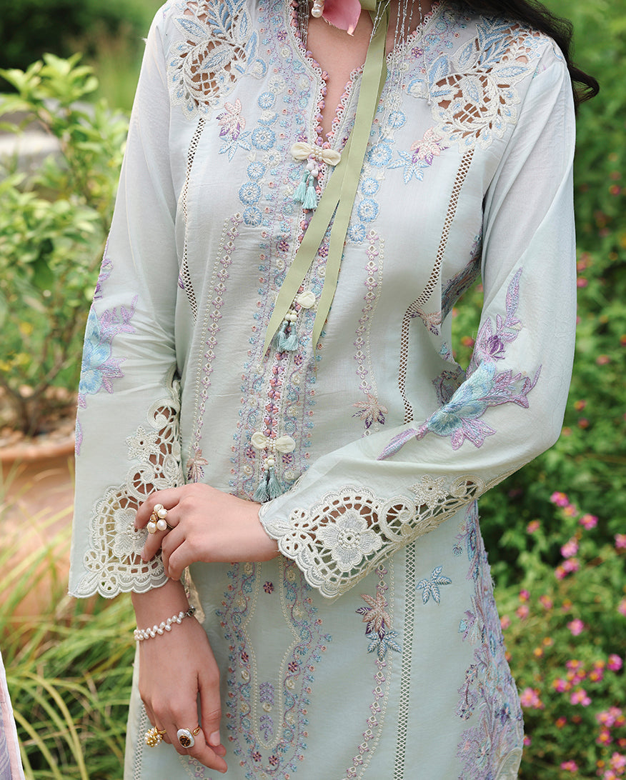 Garden Royale | Mushq | Hemline The Secret Garden Lawn 2026