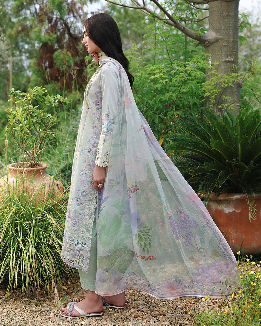 Garden Royale | Mushq | Hemline The Secret Garden Lawn 2026
