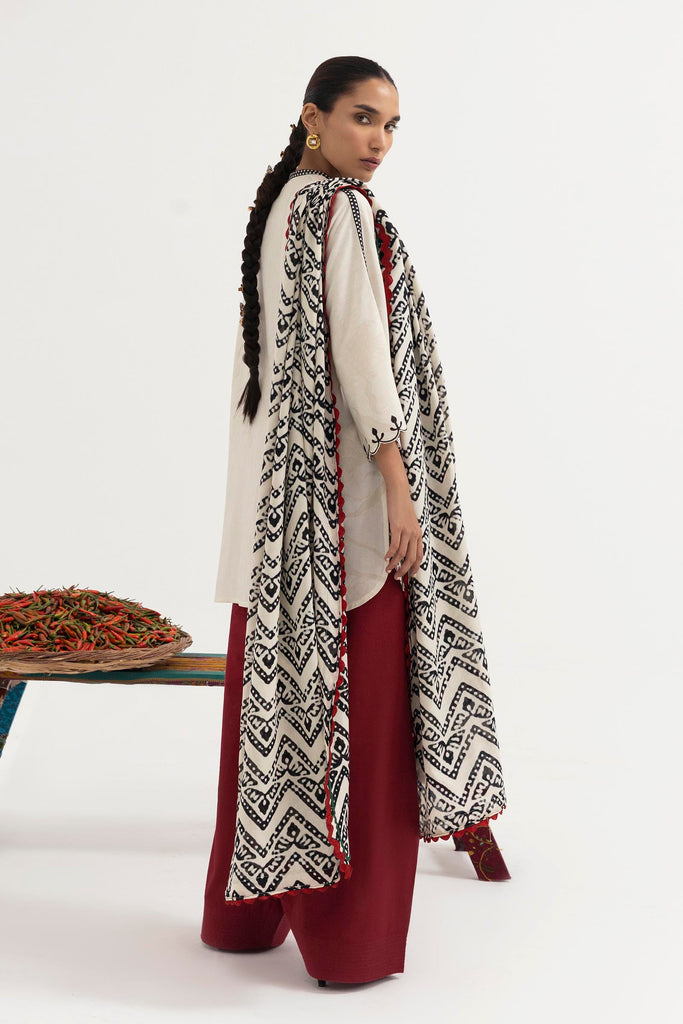 004A | Sana Safinaz | Mahay Winter Unstitched Collection 2025