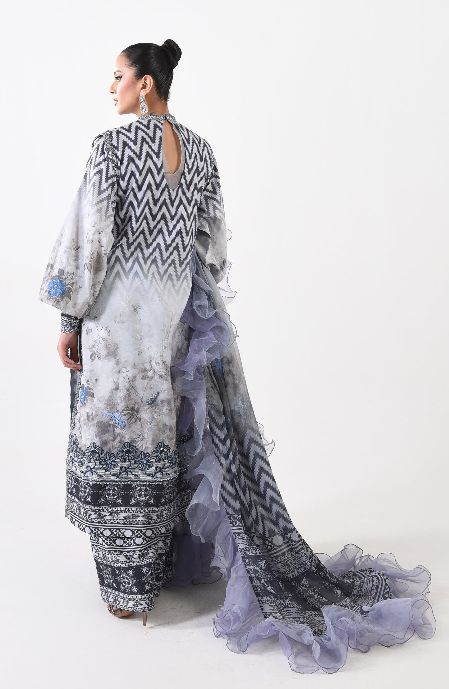 Sara MS24-577 | Maryam and Maria | Summer Luxury Lawn 2024