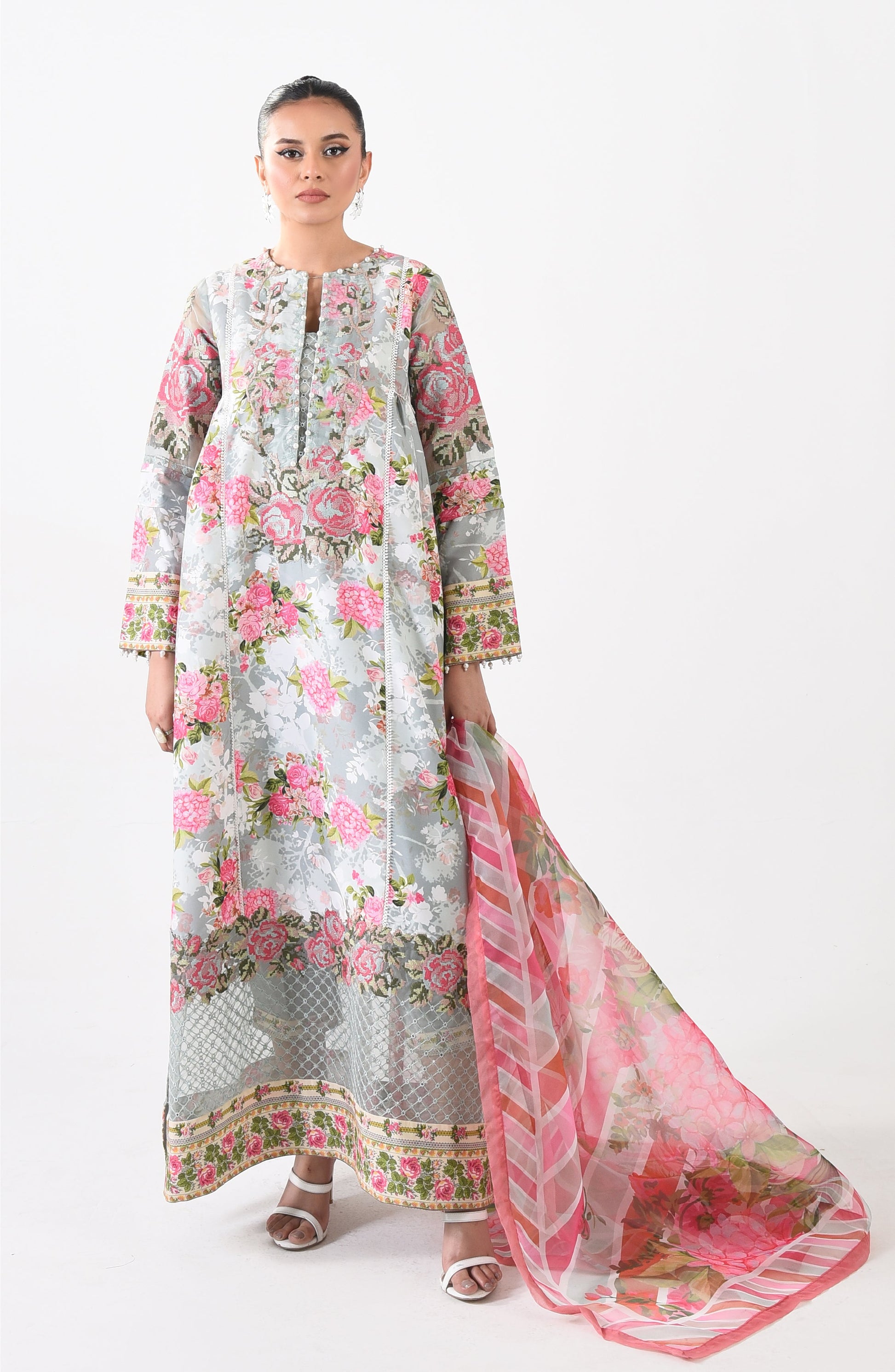 Maya MS24-574 | Maryam and Maria | Summer Luxury Lawn 2024