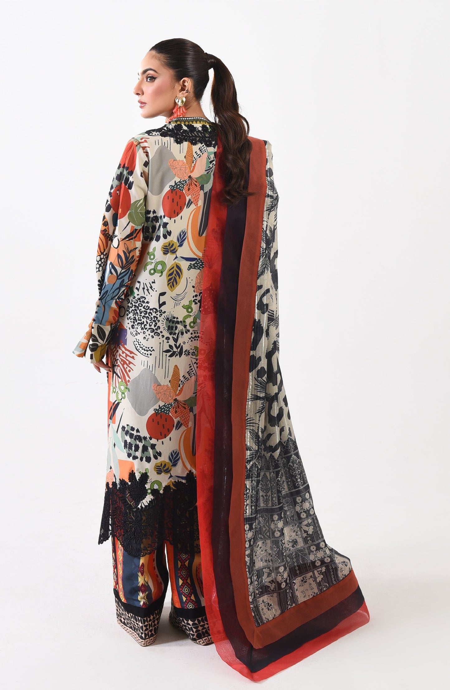 Marwa MS24-579 | Maryam and Maria | Summer Luxury Lawn 2024