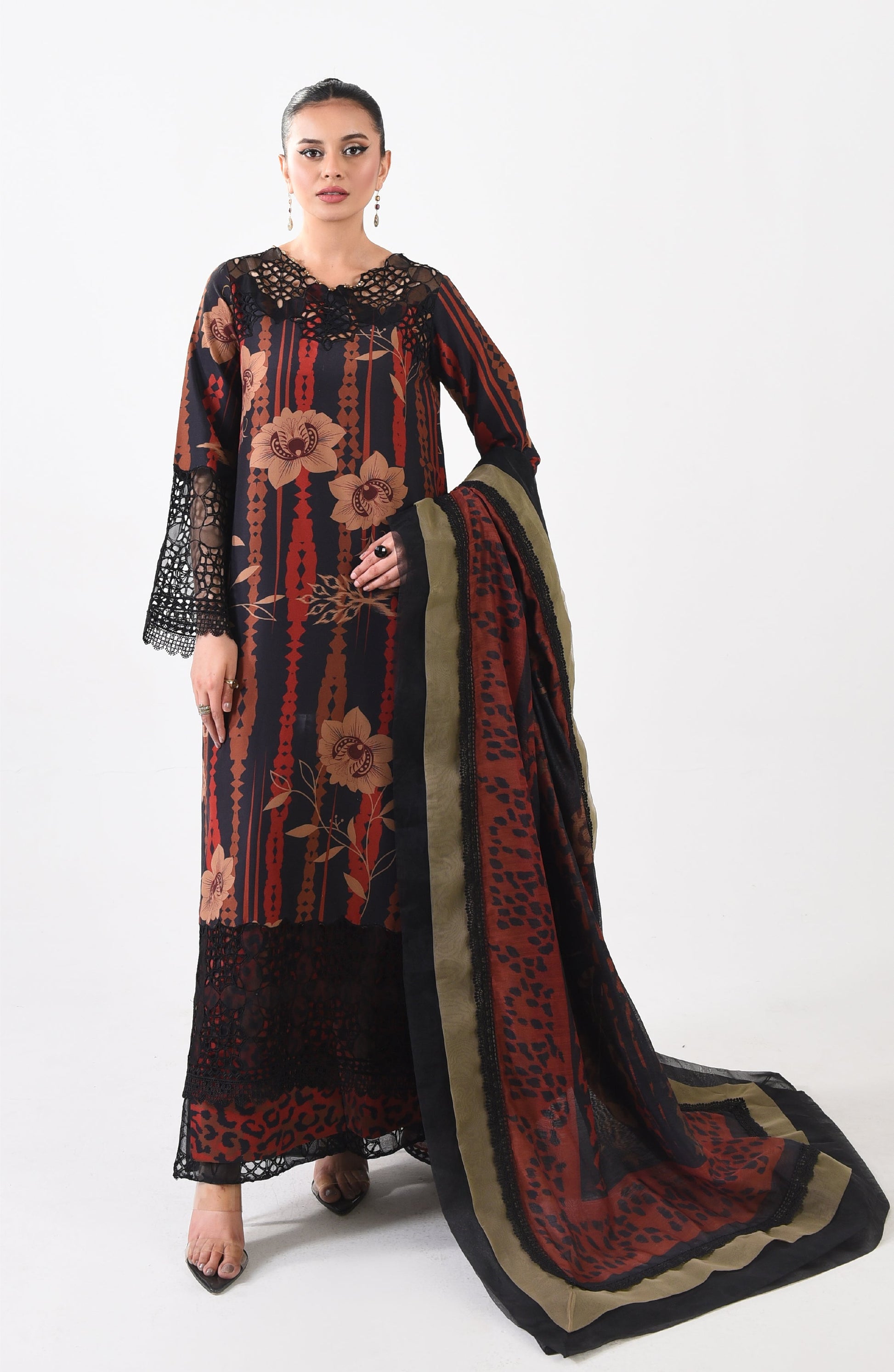 Chione MS24-571 | Maryam and Maria | Summer Luxury Lawn 2024