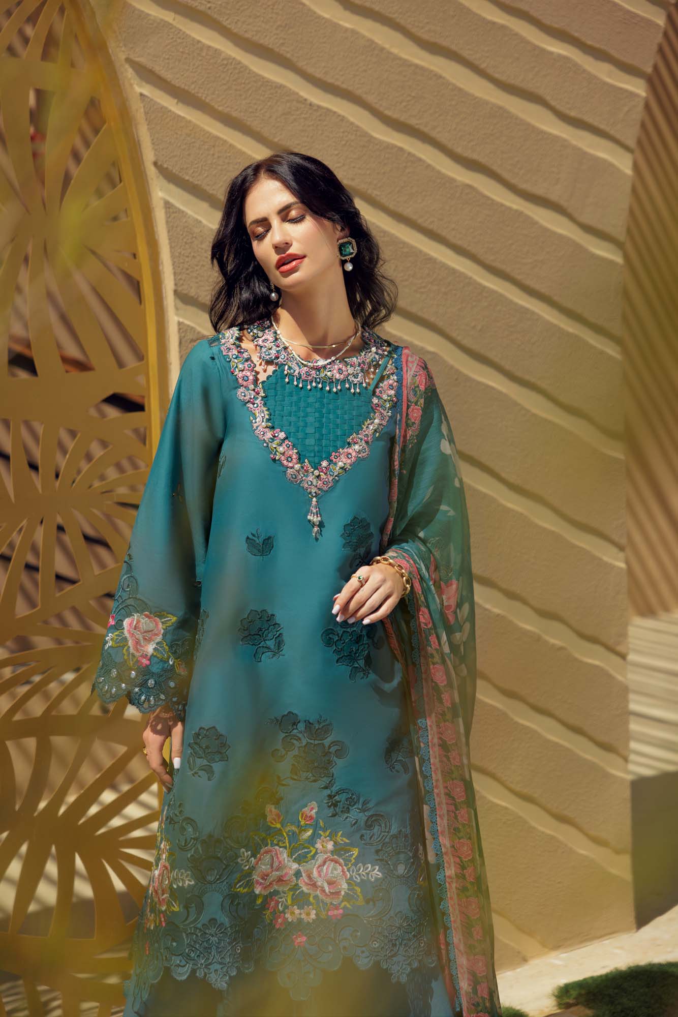 D4 | Noor | Eid Laserkari Collection 2024