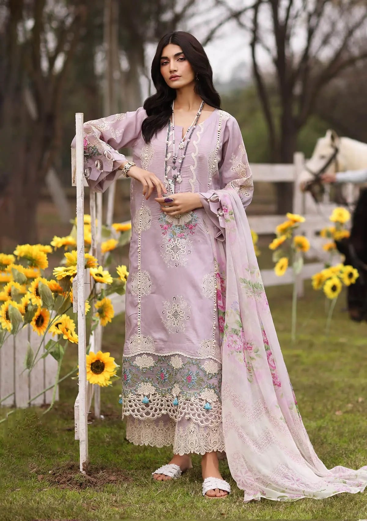 KFL - 8B - Elaya | Kahf | Luxury lawn Collection 2024