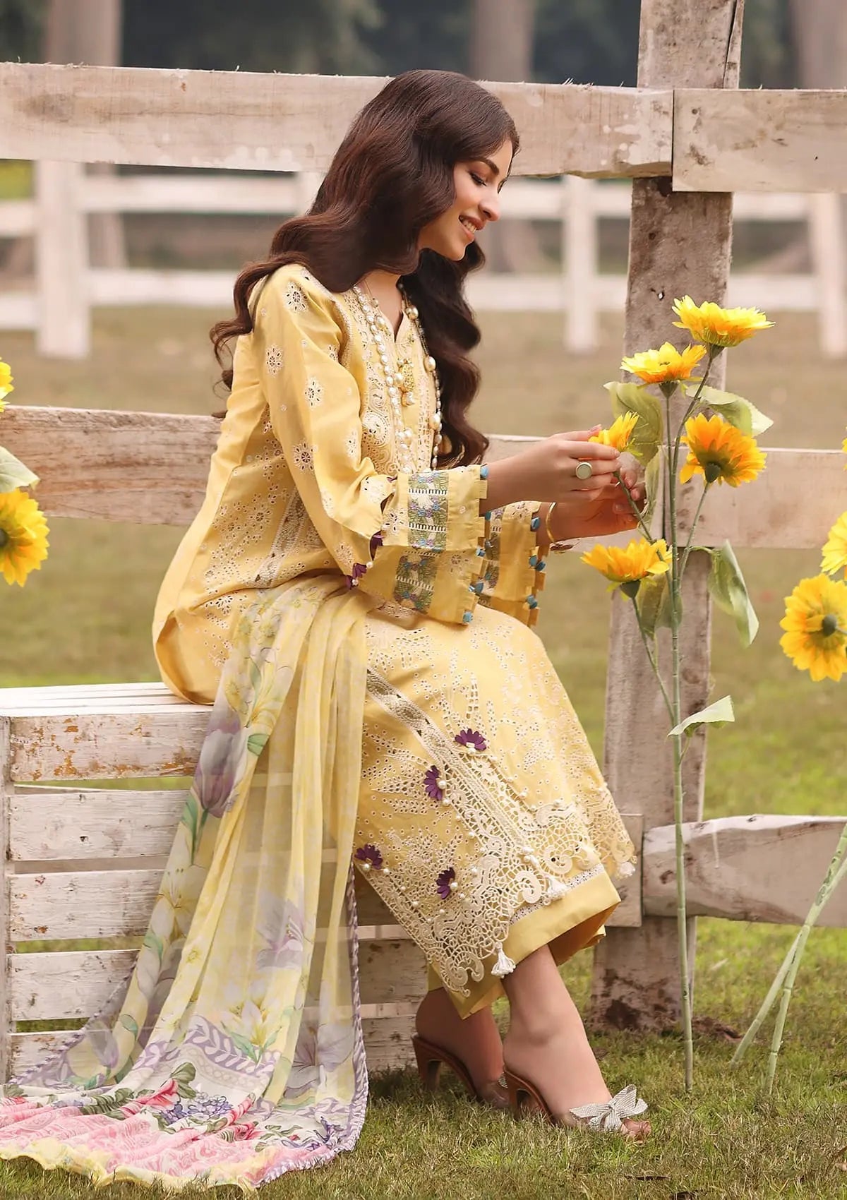 KFL - 5 - Sahar  | Kahf | Luxury lawn Collection 2024