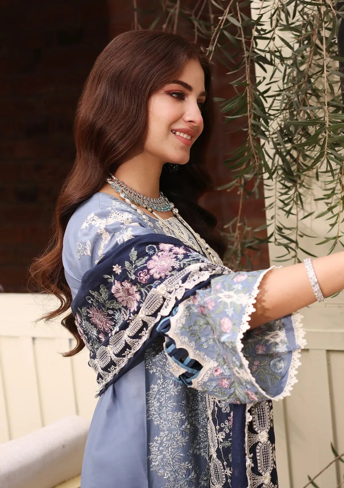 KFL - 4 - Kinza | Kahf | Luxury lawn Collection 2024