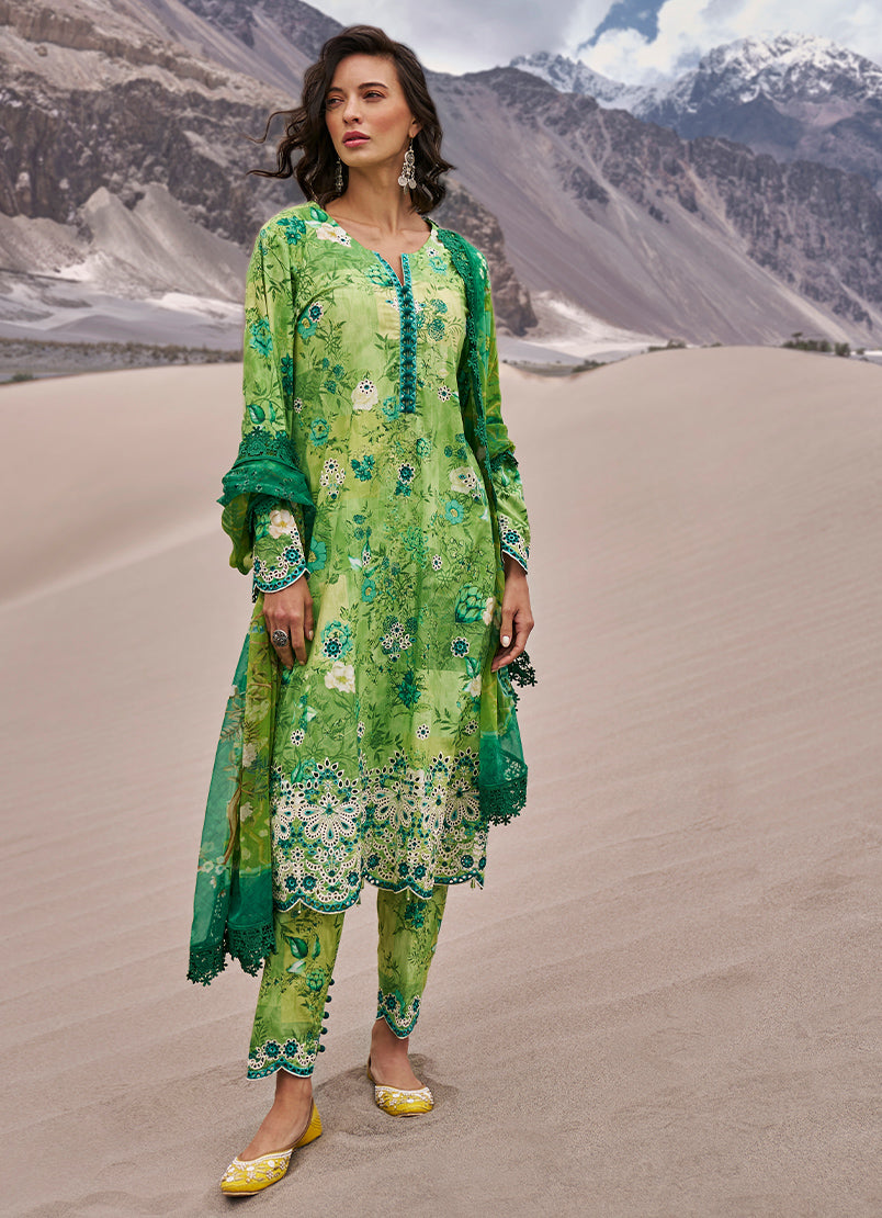 Liora | Image | Summer Printkari Lawn Collection 2023