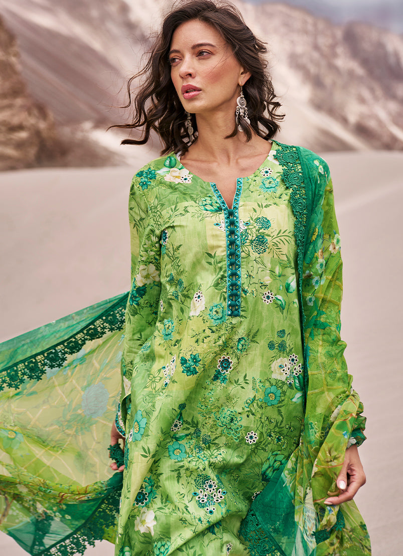 Liora | Image | Summer Printkari Lawn Collection 2023