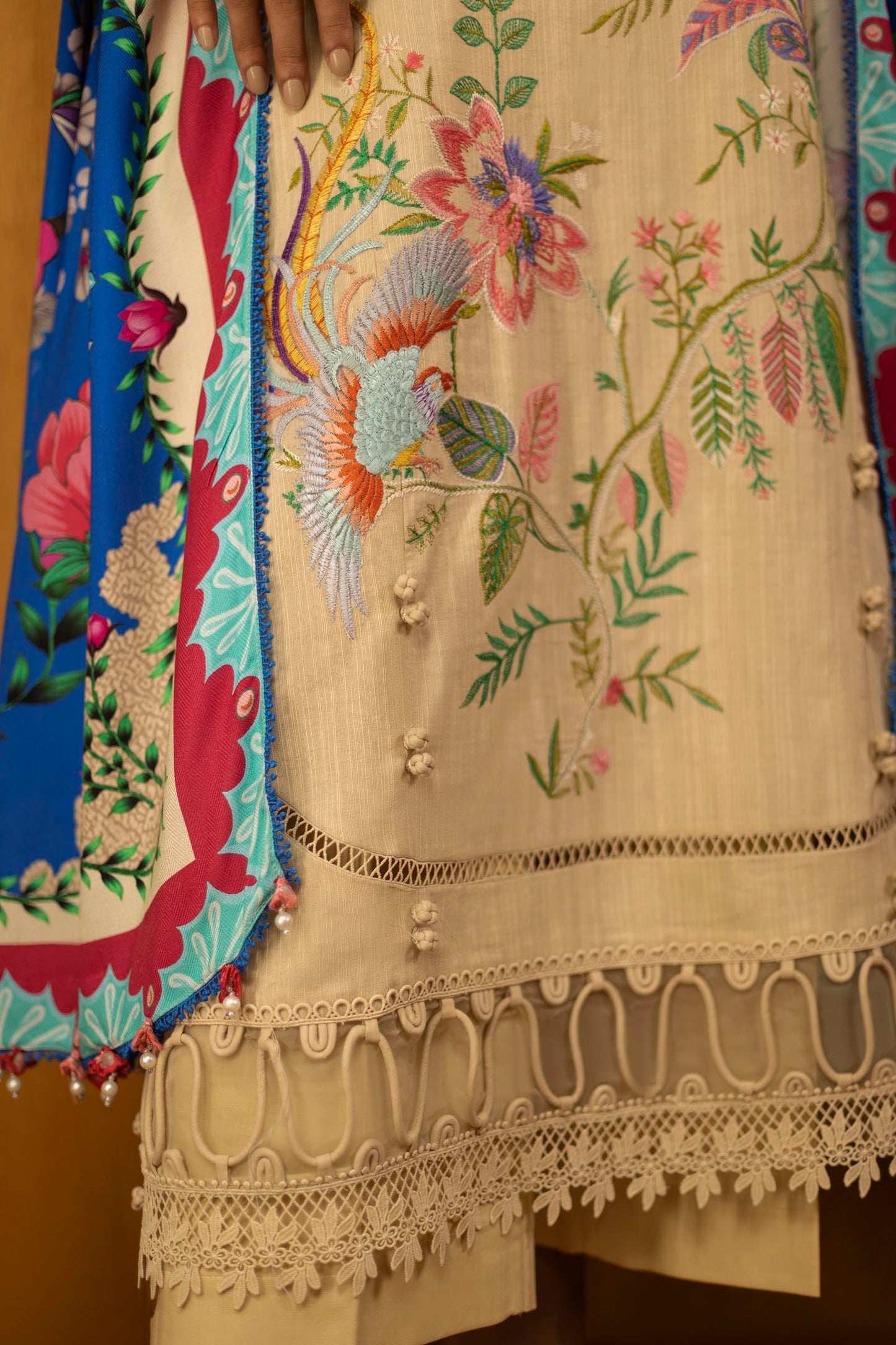 M253-01A-3CP | Sana Safinaz Muzlin Winter Collection 2025