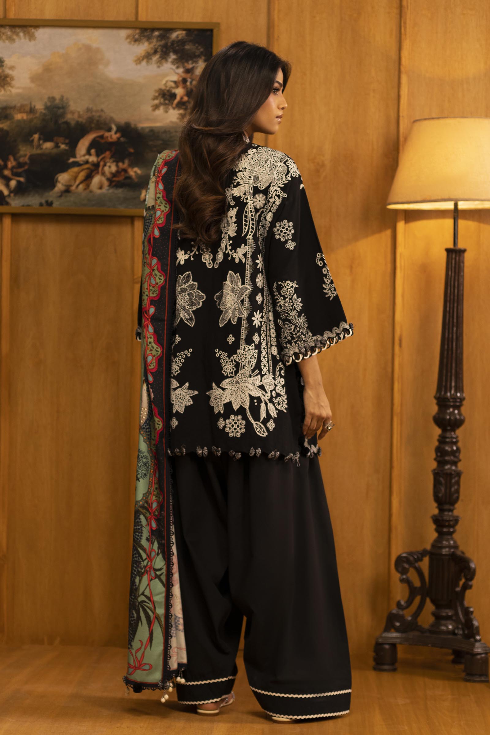 M253-05A-3AP | Sana Safinaz Muzlin Winter Collection 2025