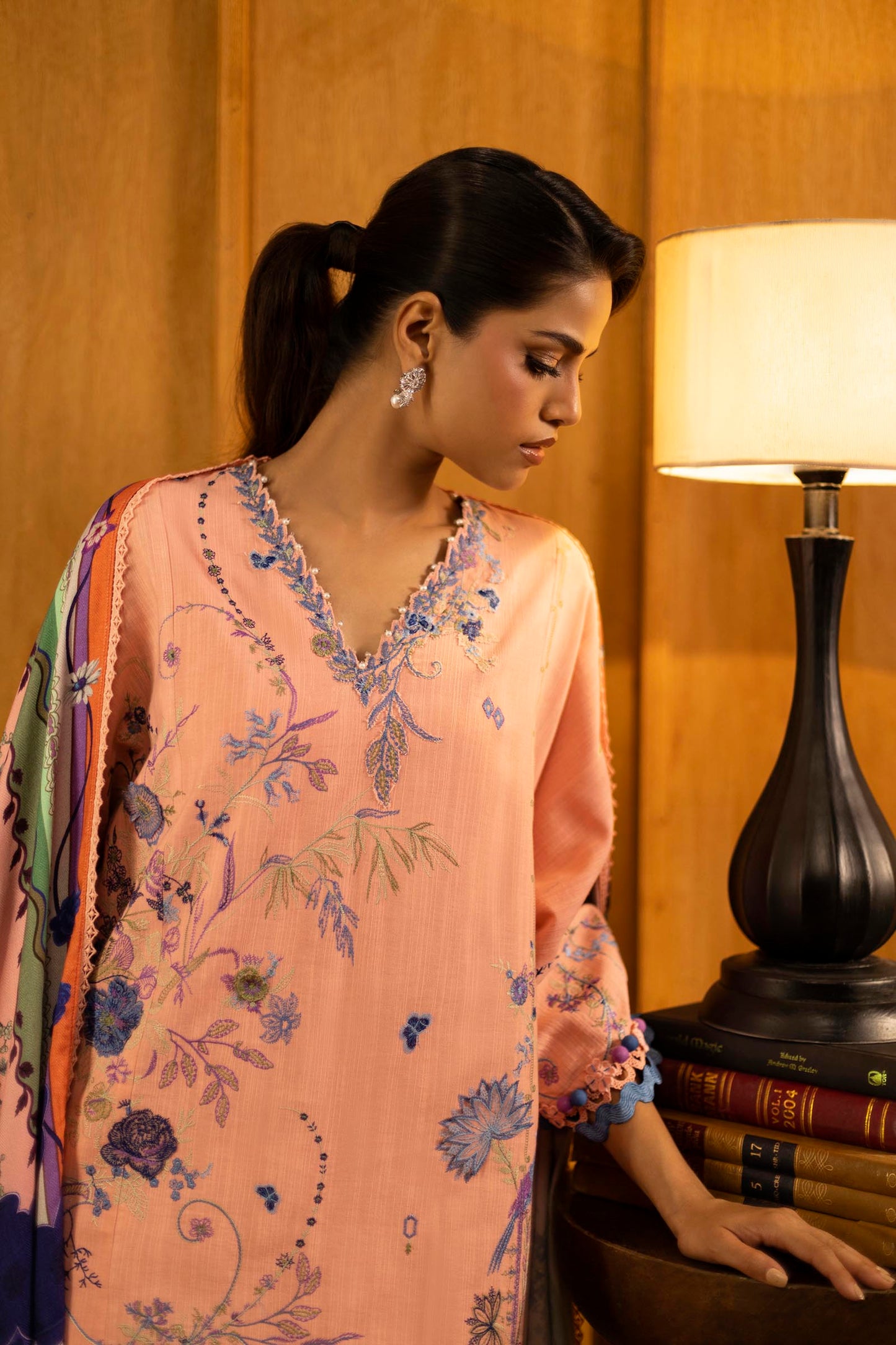 M253-06B-3CP | Sana Safinaz Muzlin Winter Collection 2025