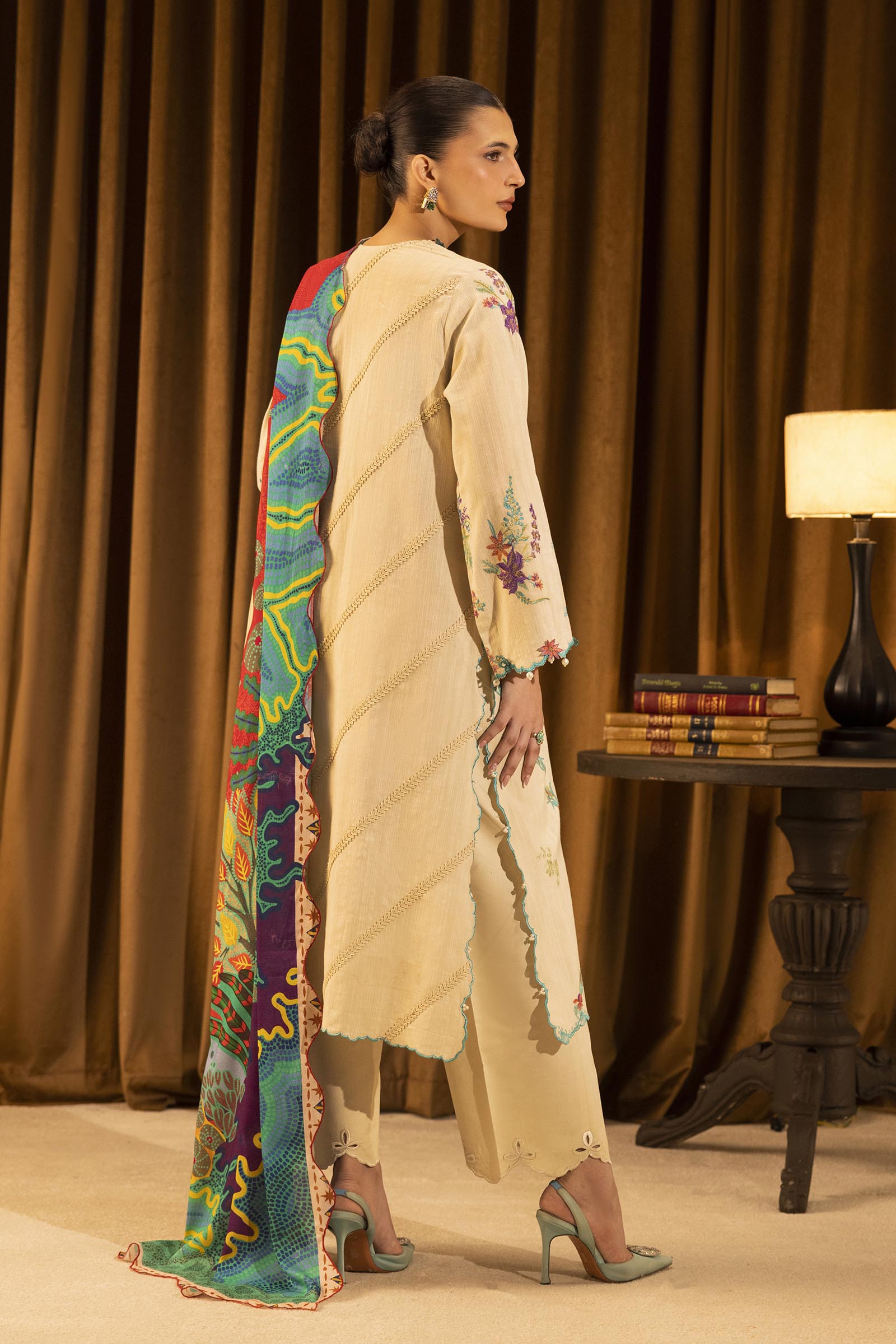 Sana Safinaz Muzlin Winter Collection 2025